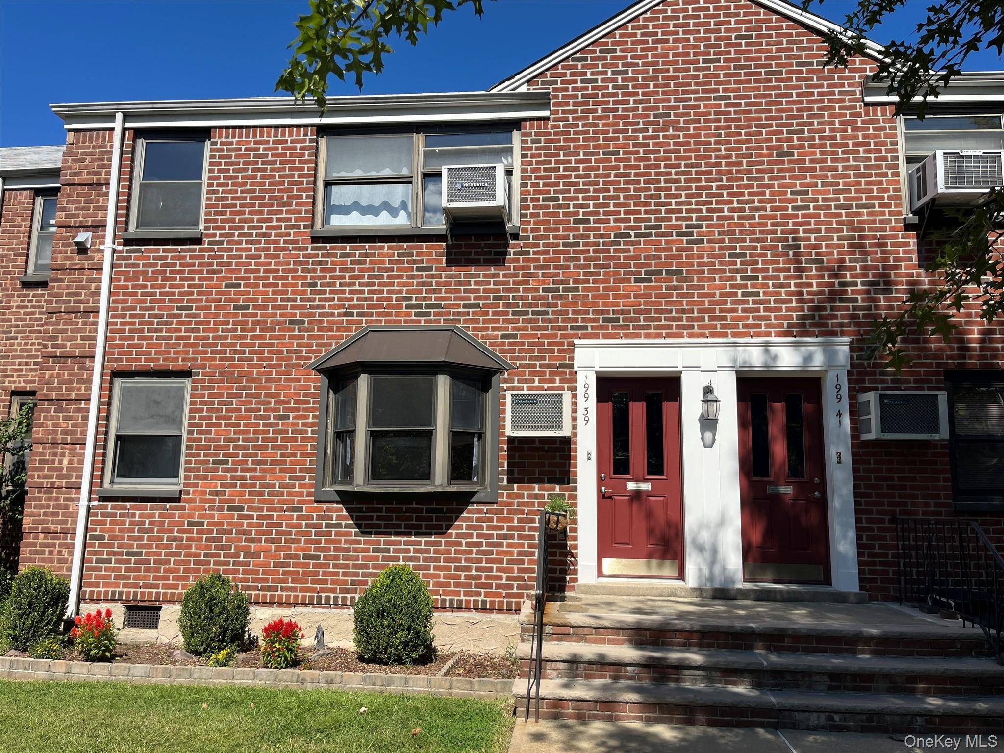 199-39 19th AVE #2143, Whitestone, NY 11357