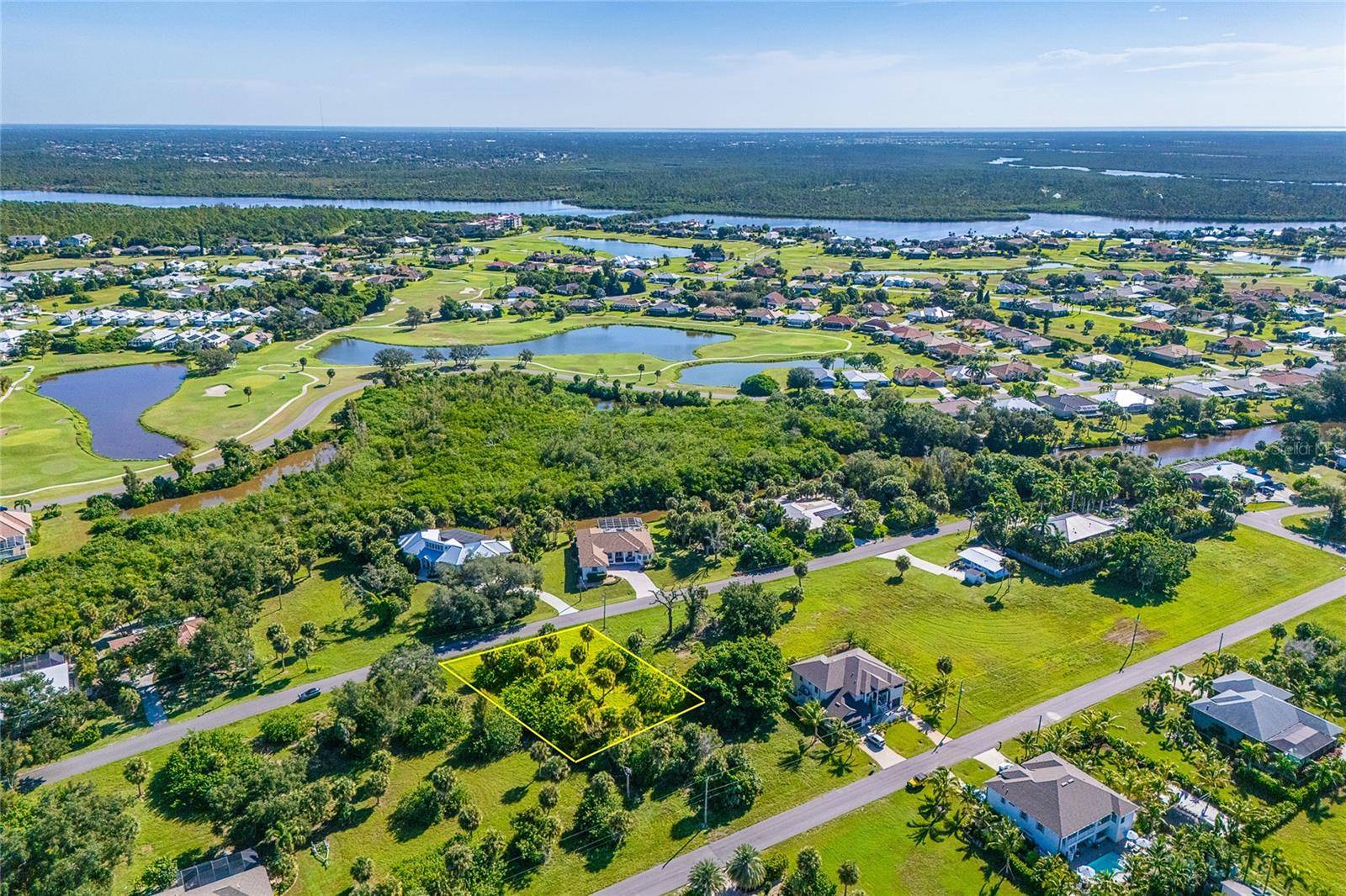 101 BARRACUDA DR, Placida, FL 33946