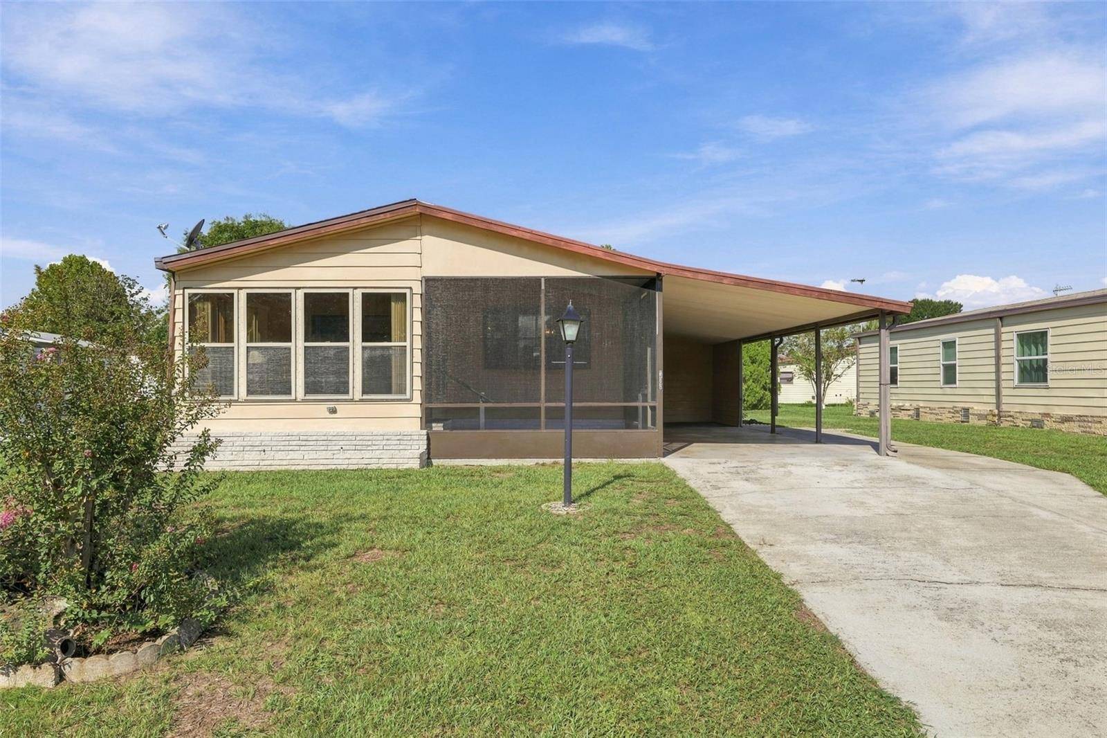 253 MENLO PARK AVE, Davenport, FL 33897