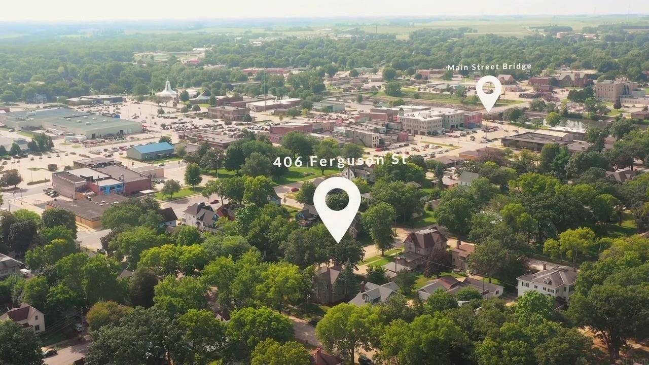 406 Ferguson ST, Charles City, IA 50616