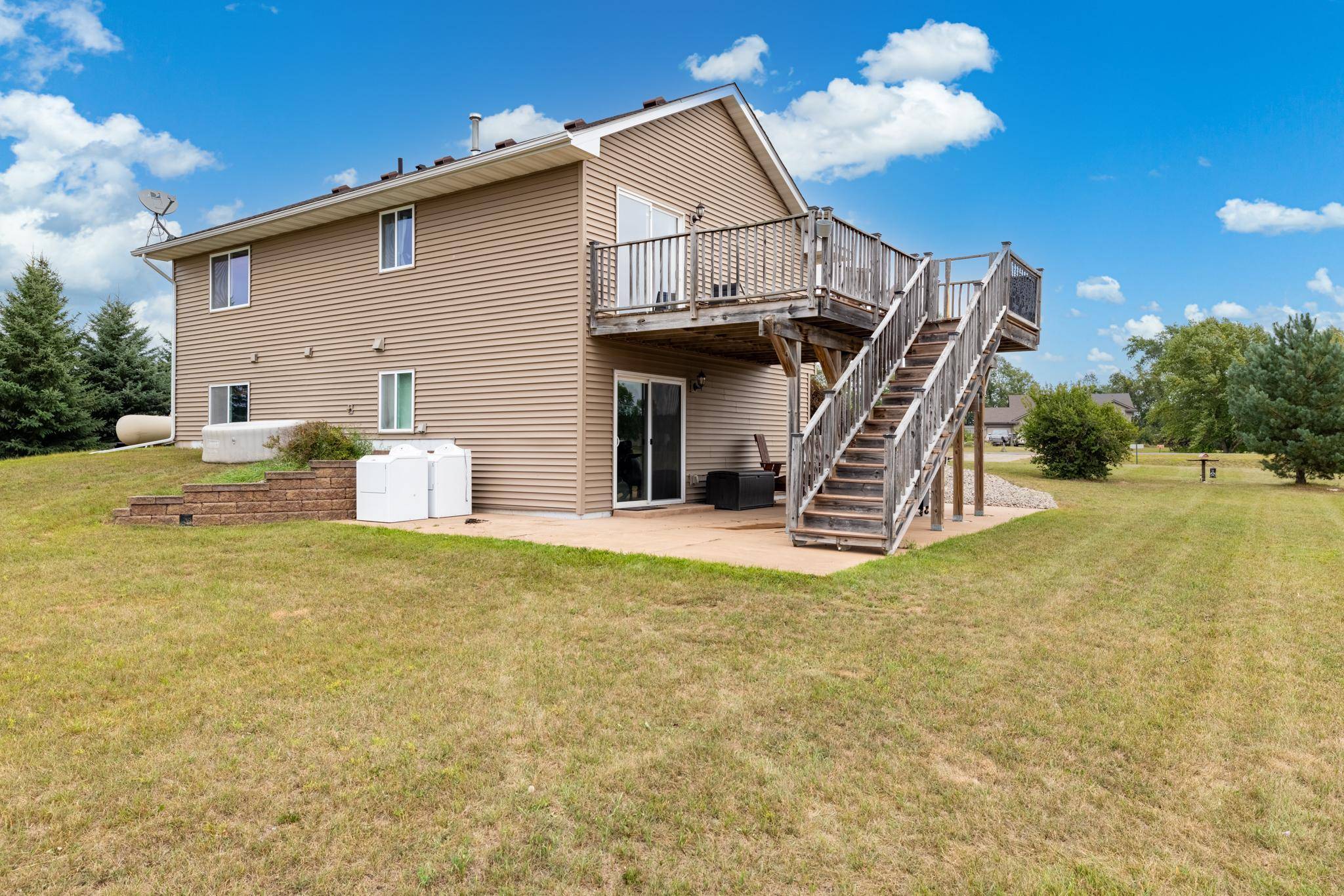 926 189th AVE, New Richmond, WI 54017