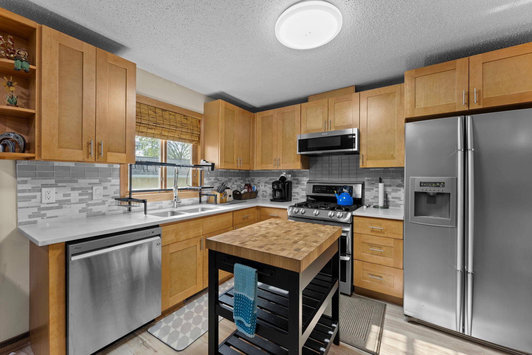 4555 W 131 1/2 ST, Savage, MN 55378