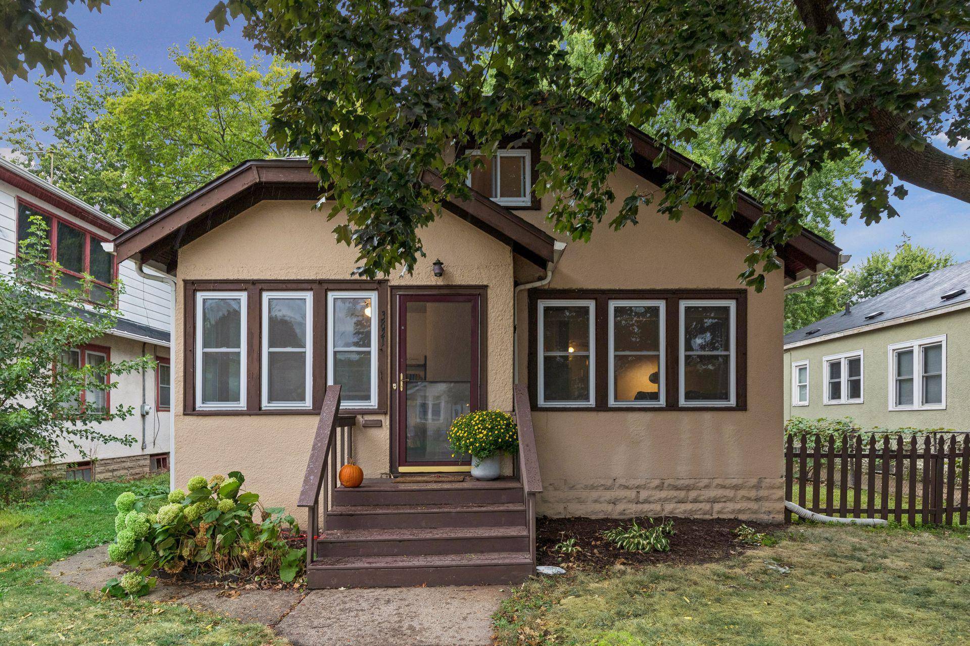 3821 29th AVE S, Minneapolis, MN 55406