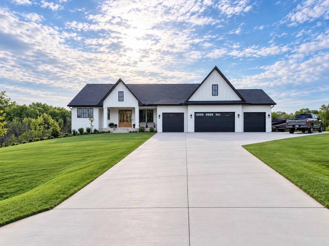 9763 Frontier LN, Lakeville, MN 55044