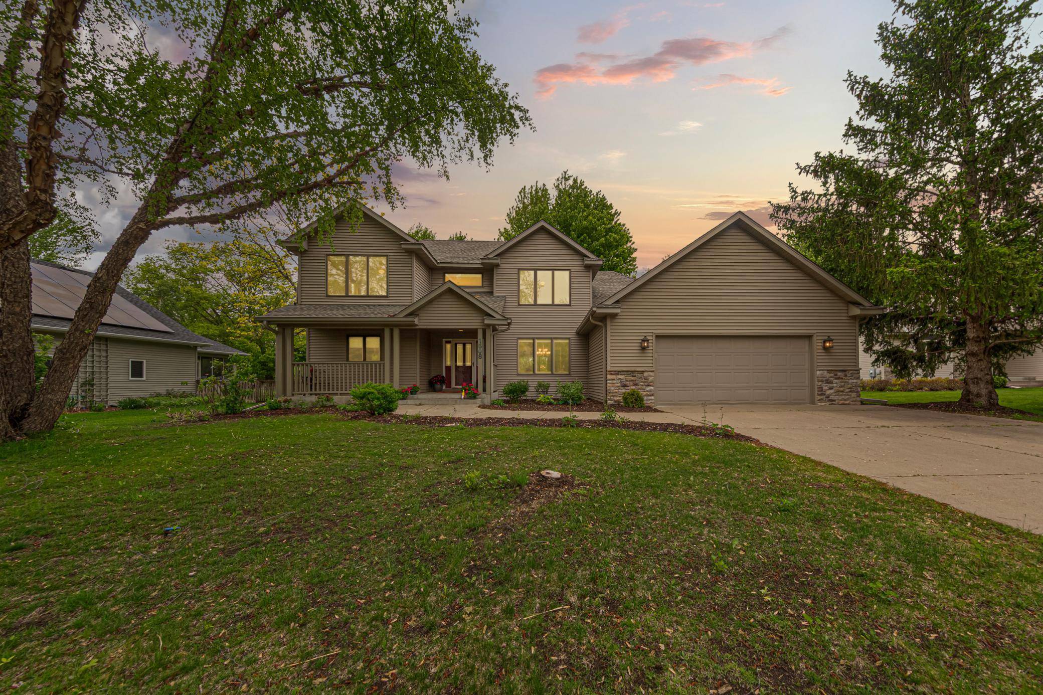 1508 Lockwood DR, Northfield, MN 55057