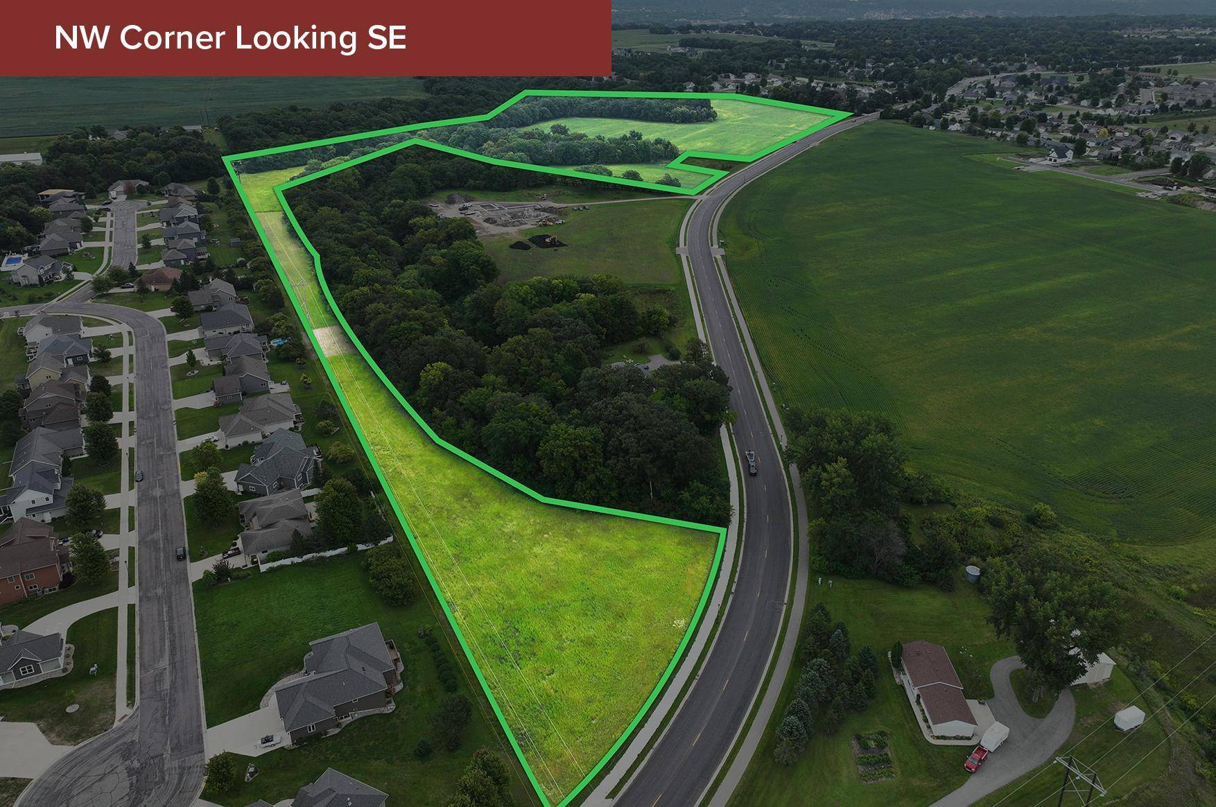 - Lor Ray DR, Belgrade Twp, MN 56003