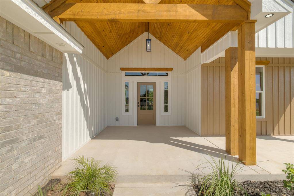 1878 cattle DR, Guthrie, OK 73044