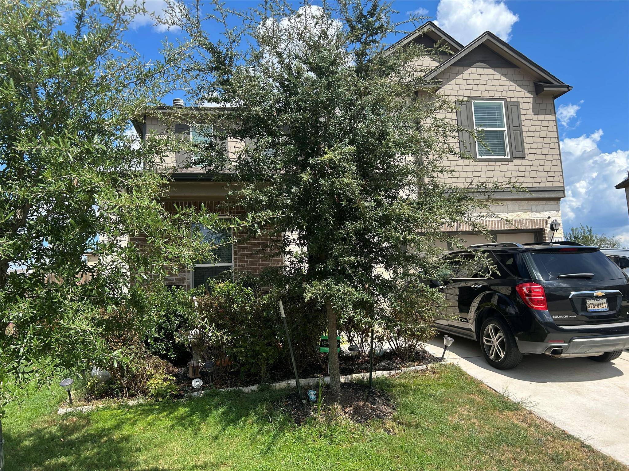 111 Forego DR, Elgin, TX 78621