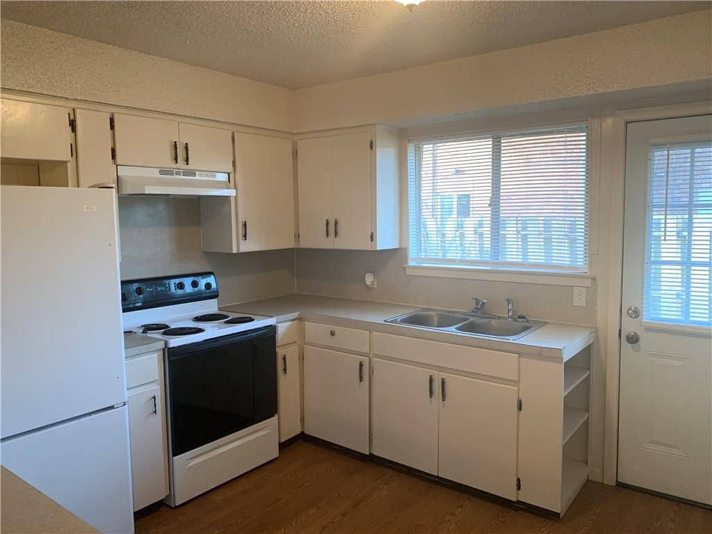 908 Emile ST #10, Bastrop, TX 78602