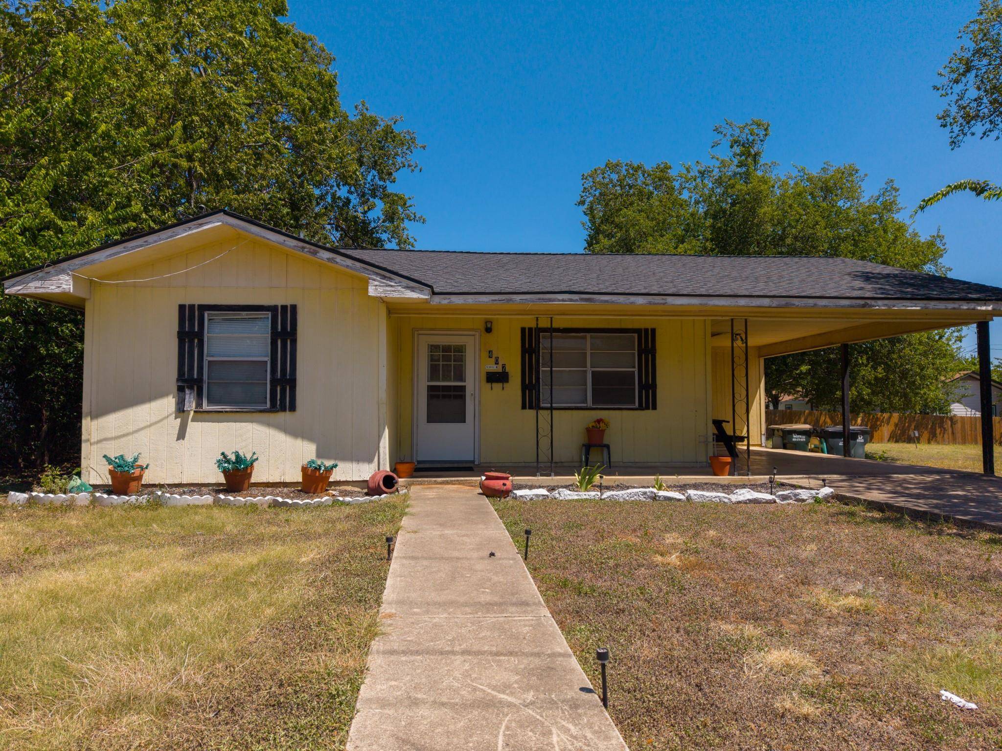 407 W 3rd ST, Georgetown, TX 78626