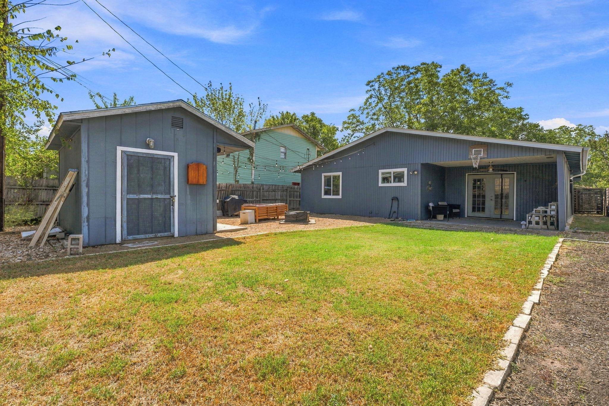 6612 Cruz ST, Austin, TX 78741