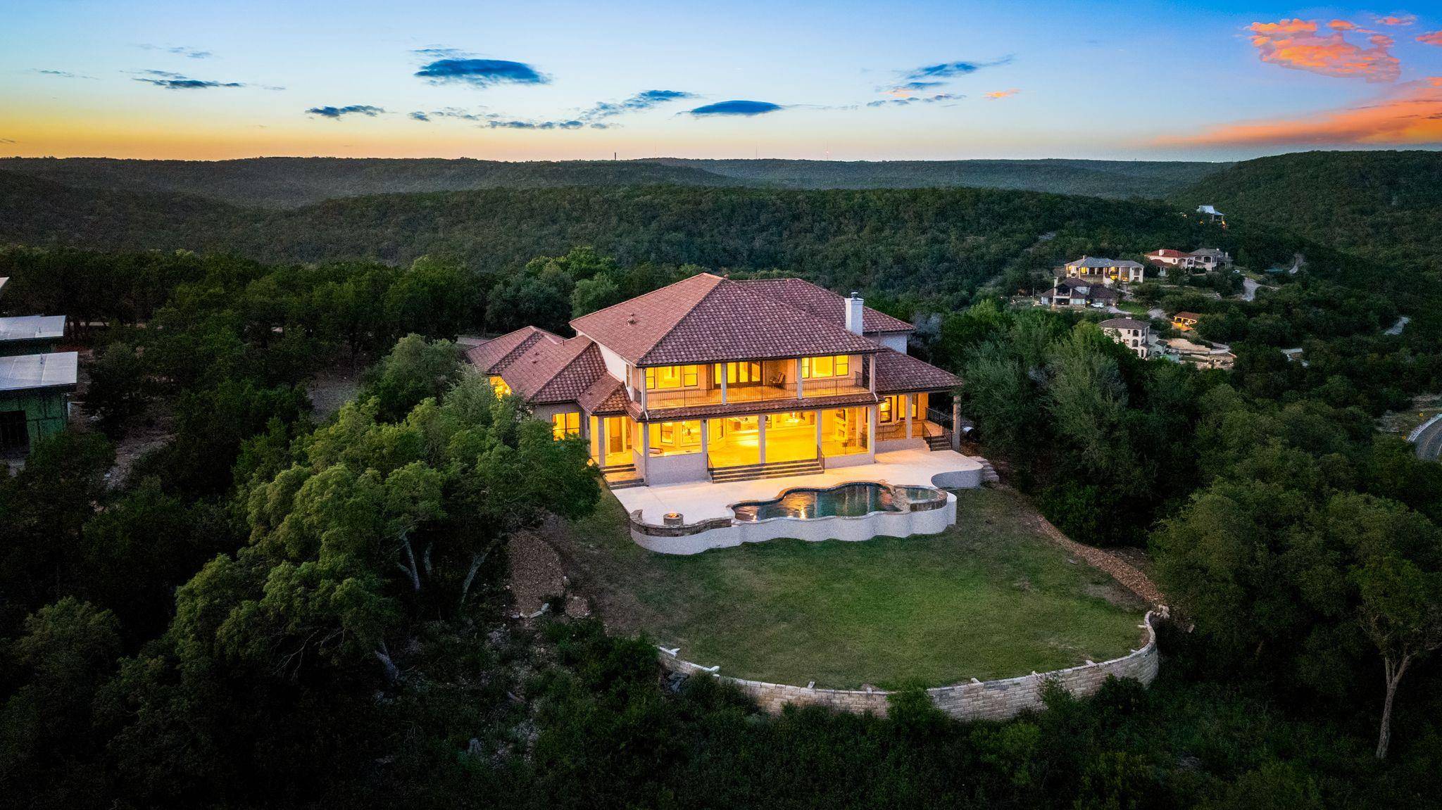8145 Lake Mountain LN, Leander, TX 78641