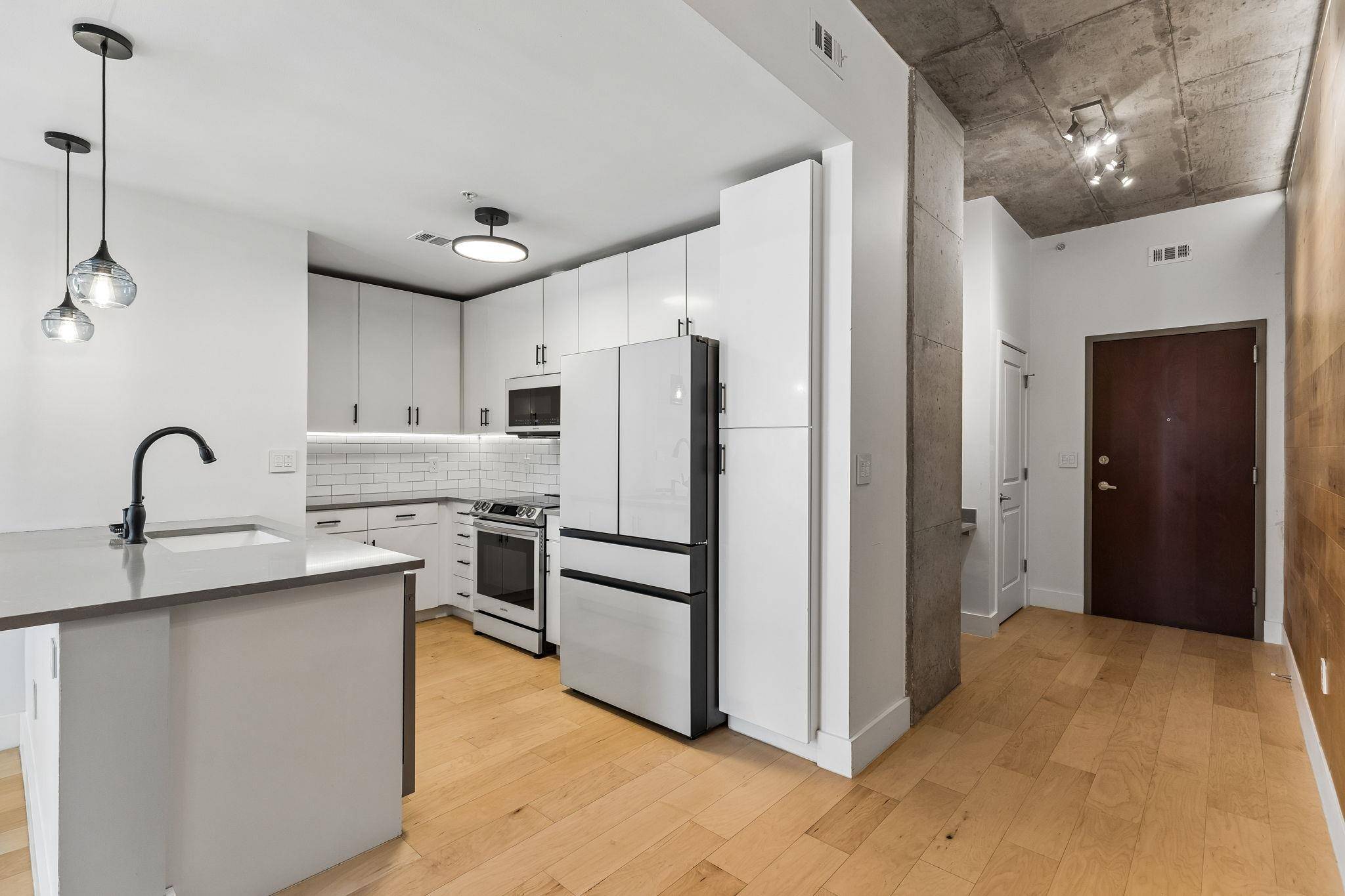 360 Nueces ST #1114, Austin, TX 78701