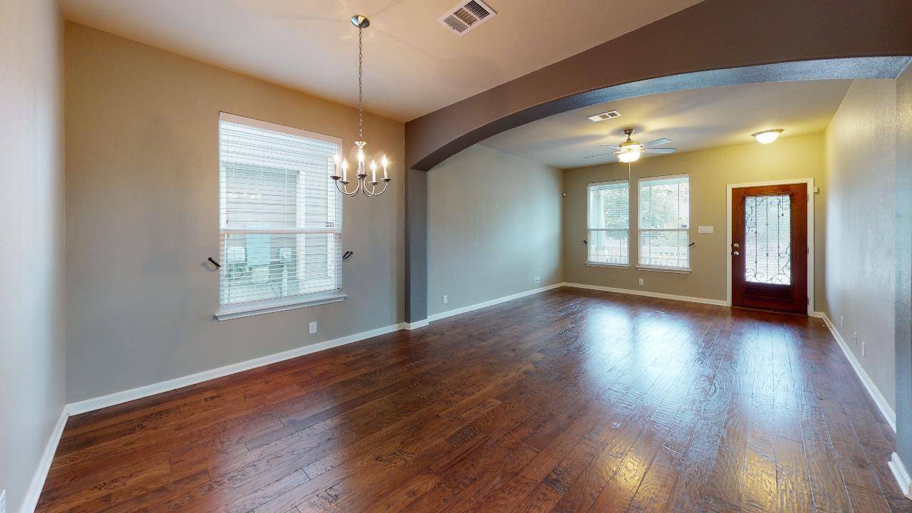 8516 Inca Dove DR, Austin, TX 78729