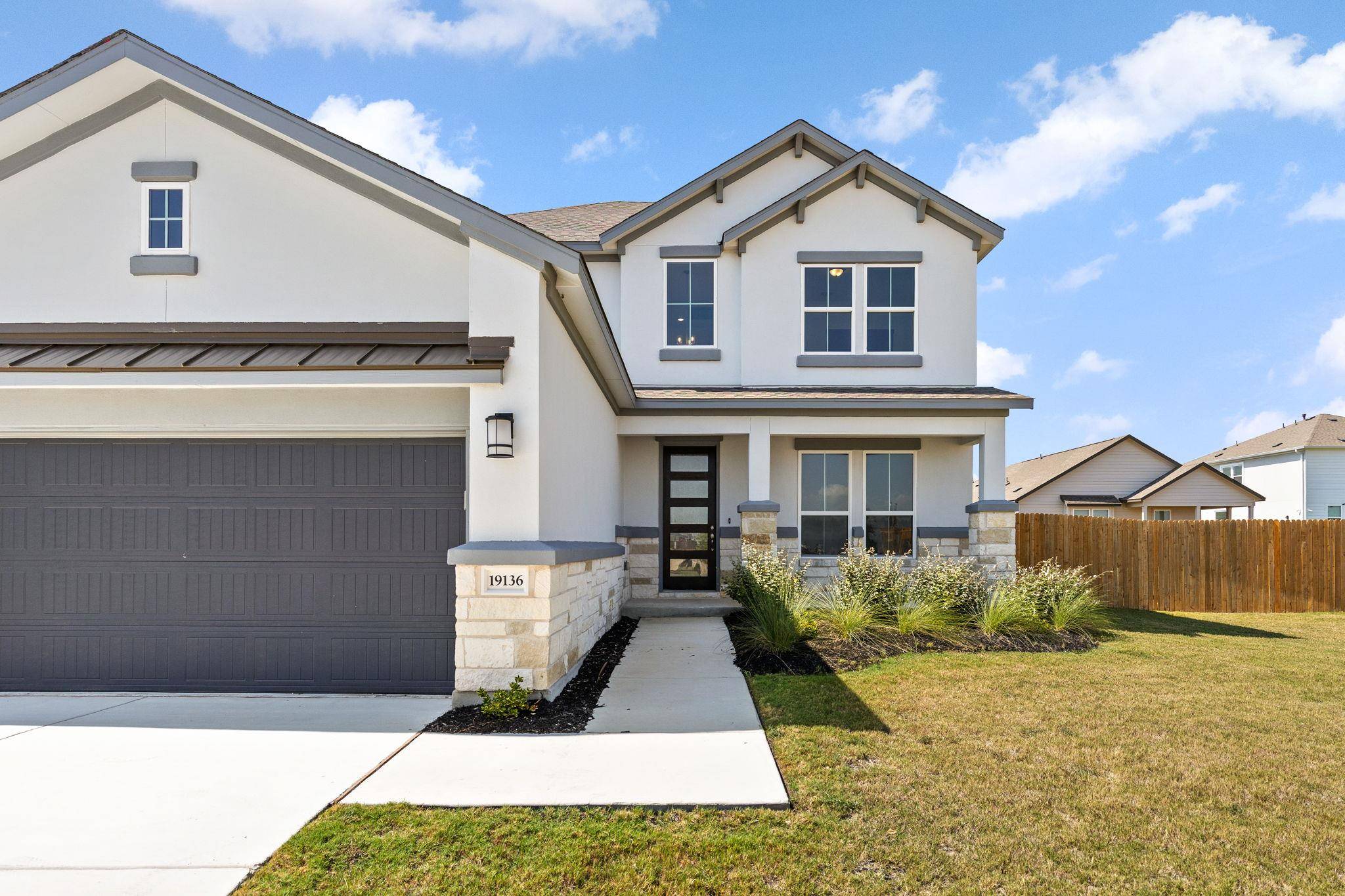 19136 Kleingrass LN, Pflugerville, TX 78660
