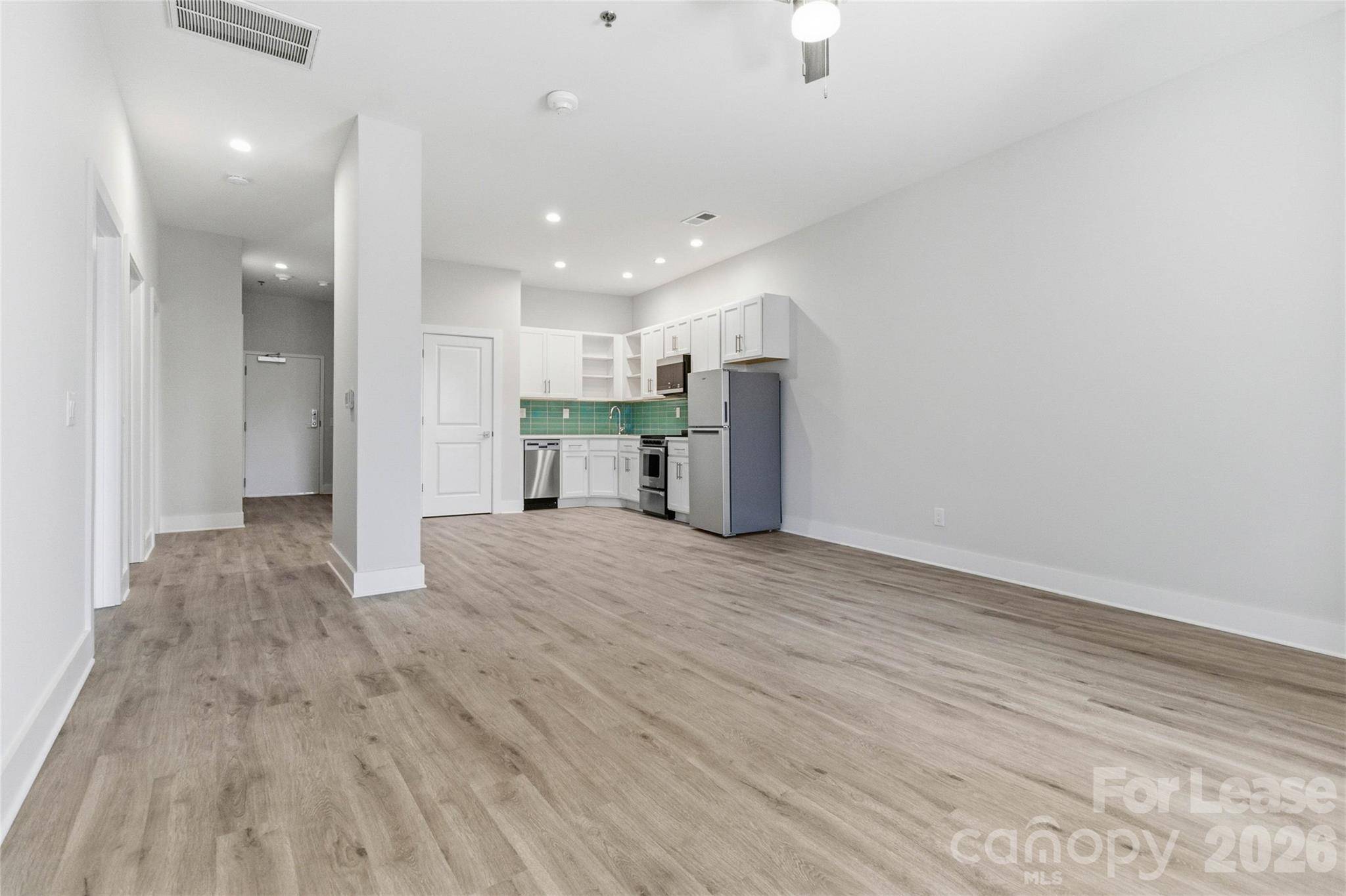 350 W Main AVE #204, Gastonia, NC 28052