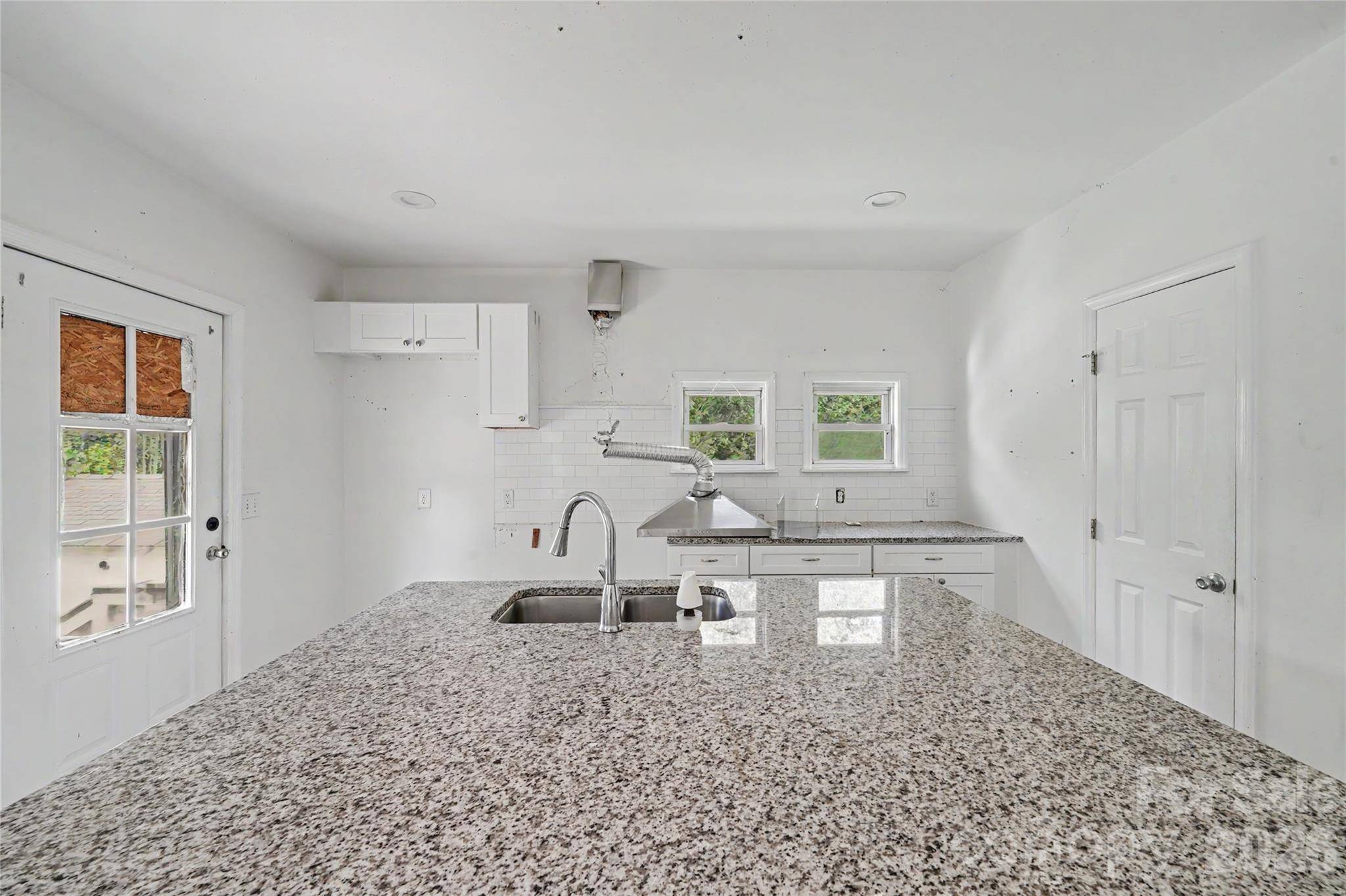 308 Oakland AVE, Belmont, NC 28012