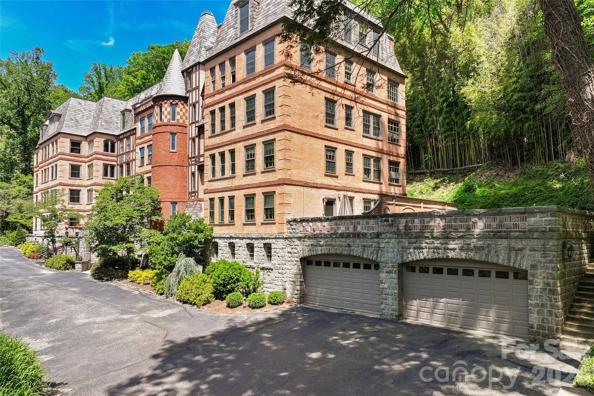 185 Macon AVE #A2, Asheville, NC 28804