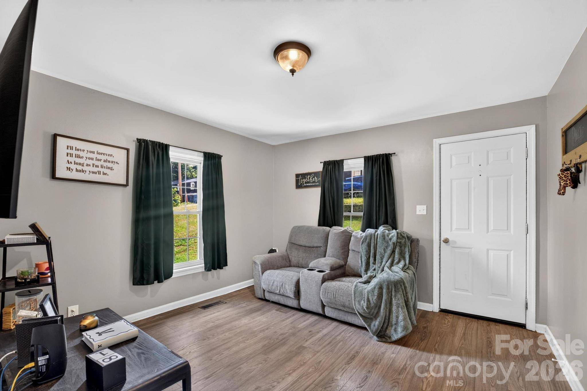15 Circle ST, Granite Falls, NC 28630