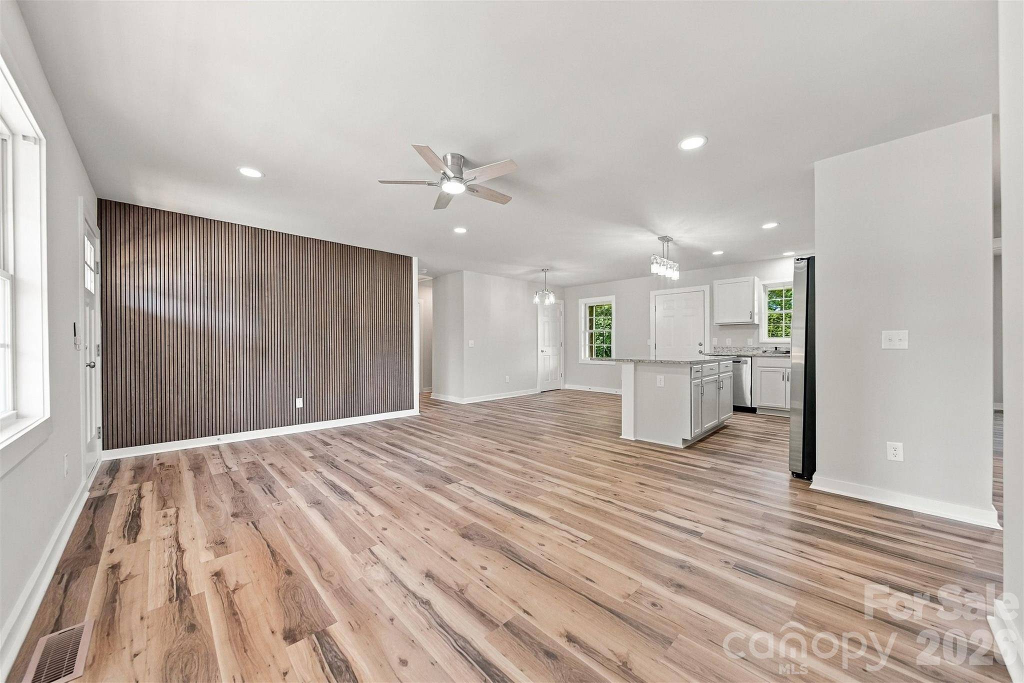 202 Rockyford ST, Morganton, NC 28655