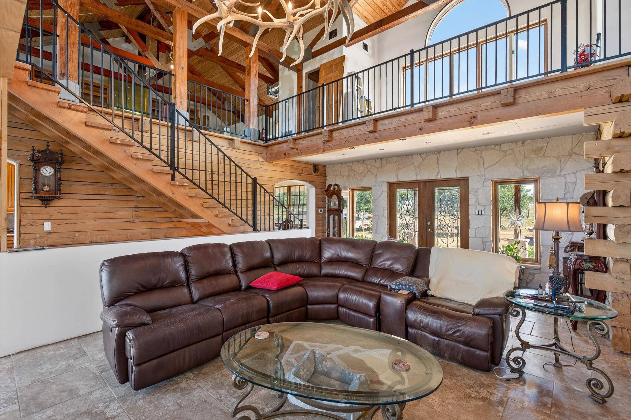 6401 Muleshoe Bend Trail LN, Marble Falls, TX 78654
