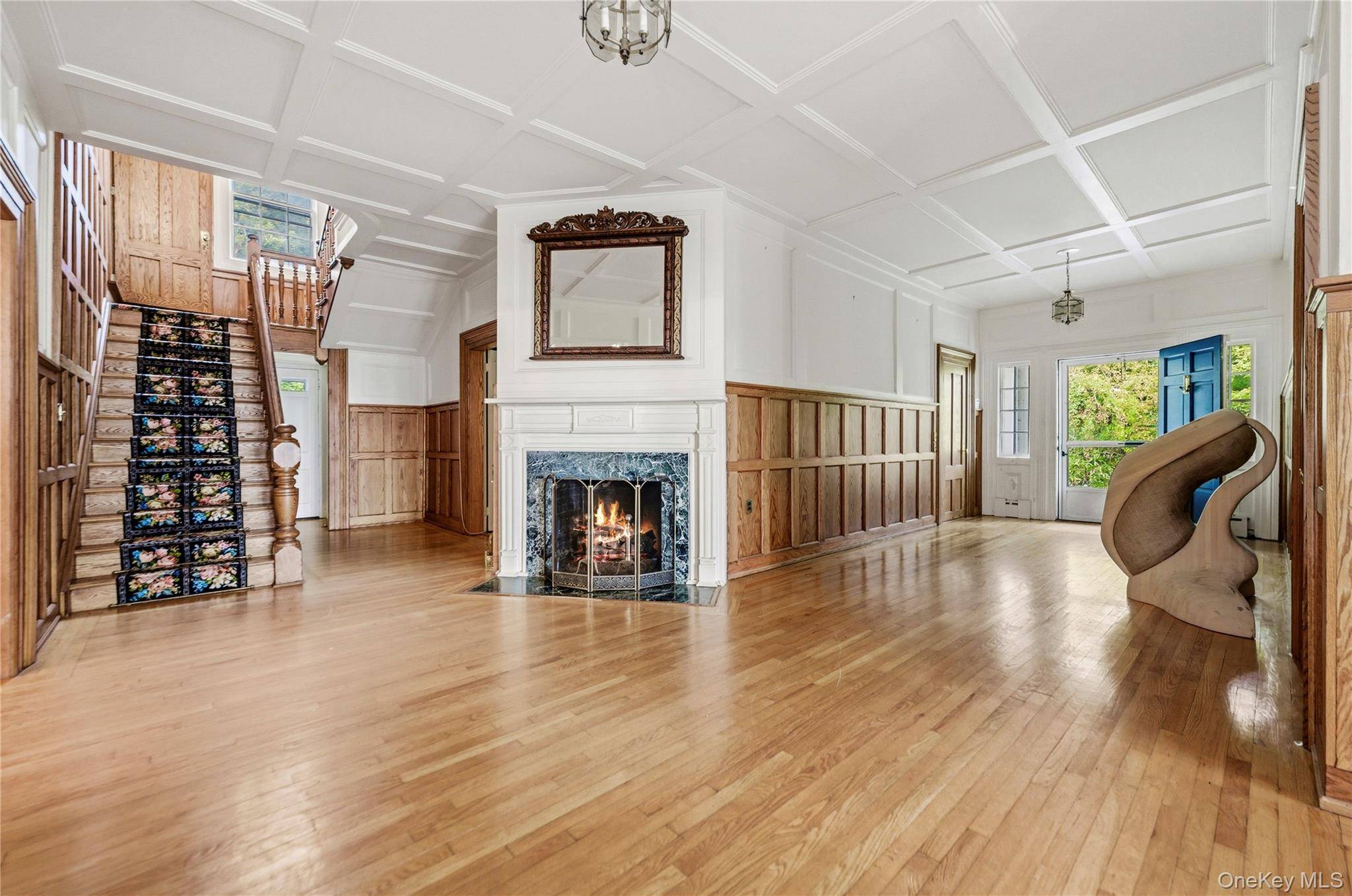 51 Lake AVE, Mill Neck, NY 11765