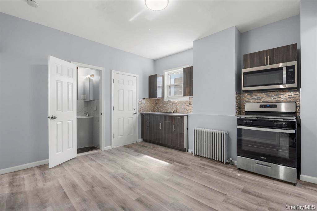 155 Voss AVE, Yonkers, NY 10703