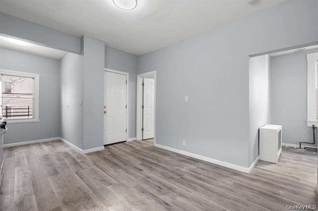 155 Voss AVE, Yonkers, NY 10703