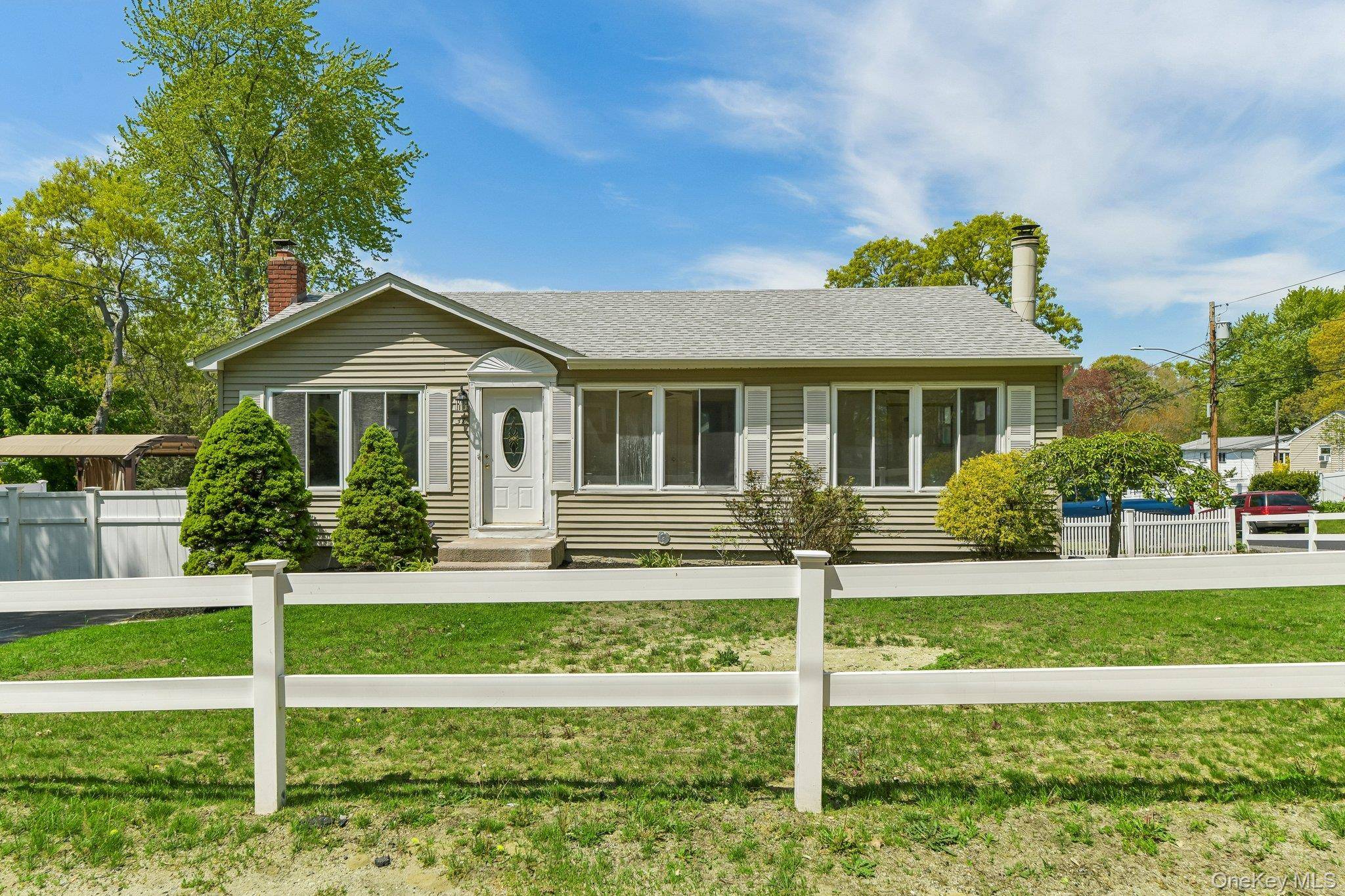 37 Harper ST, Patchogue, NY 11772