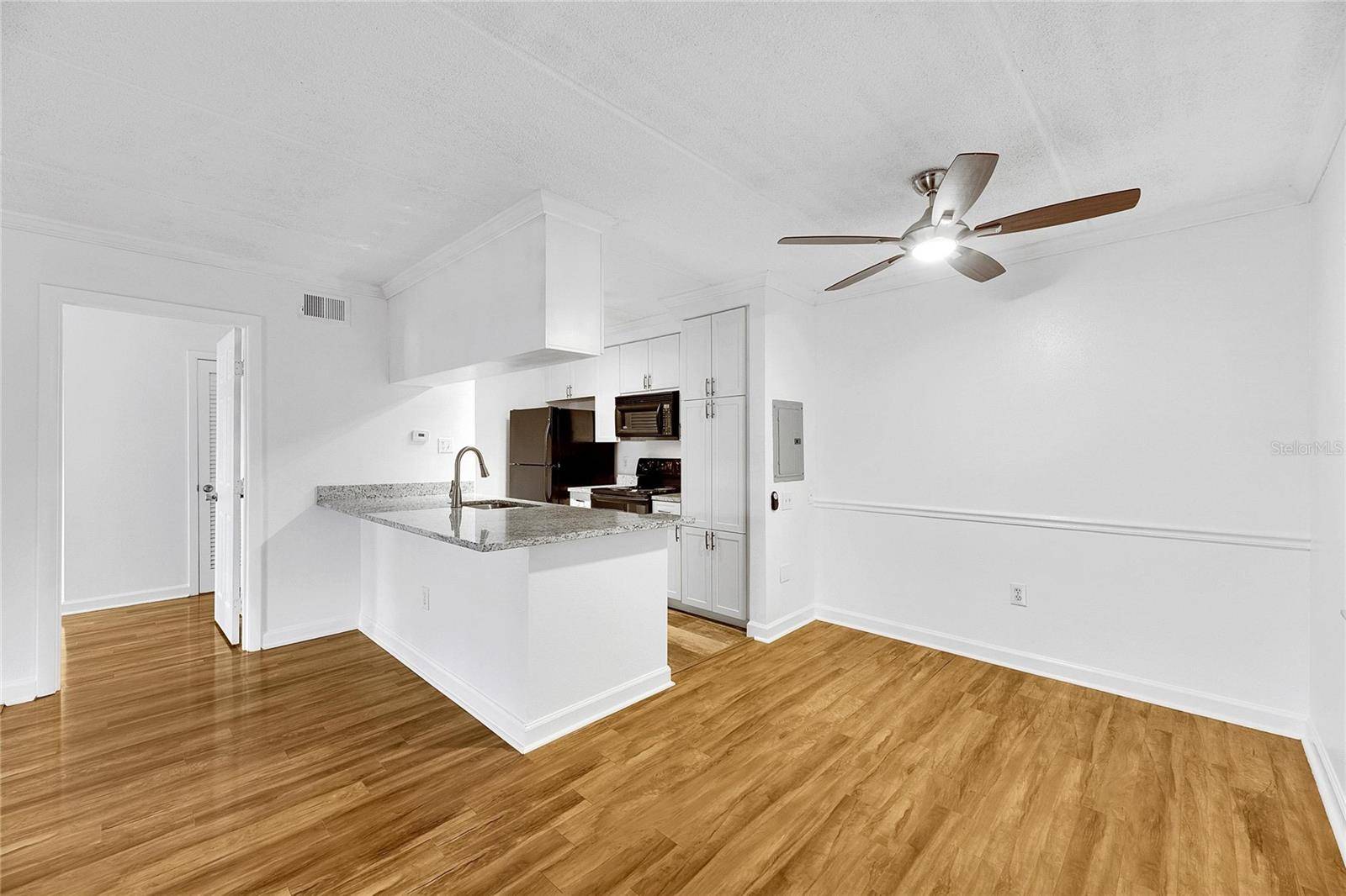 5304 W KENNEDY BLVD #106, Tampa, FL 33609