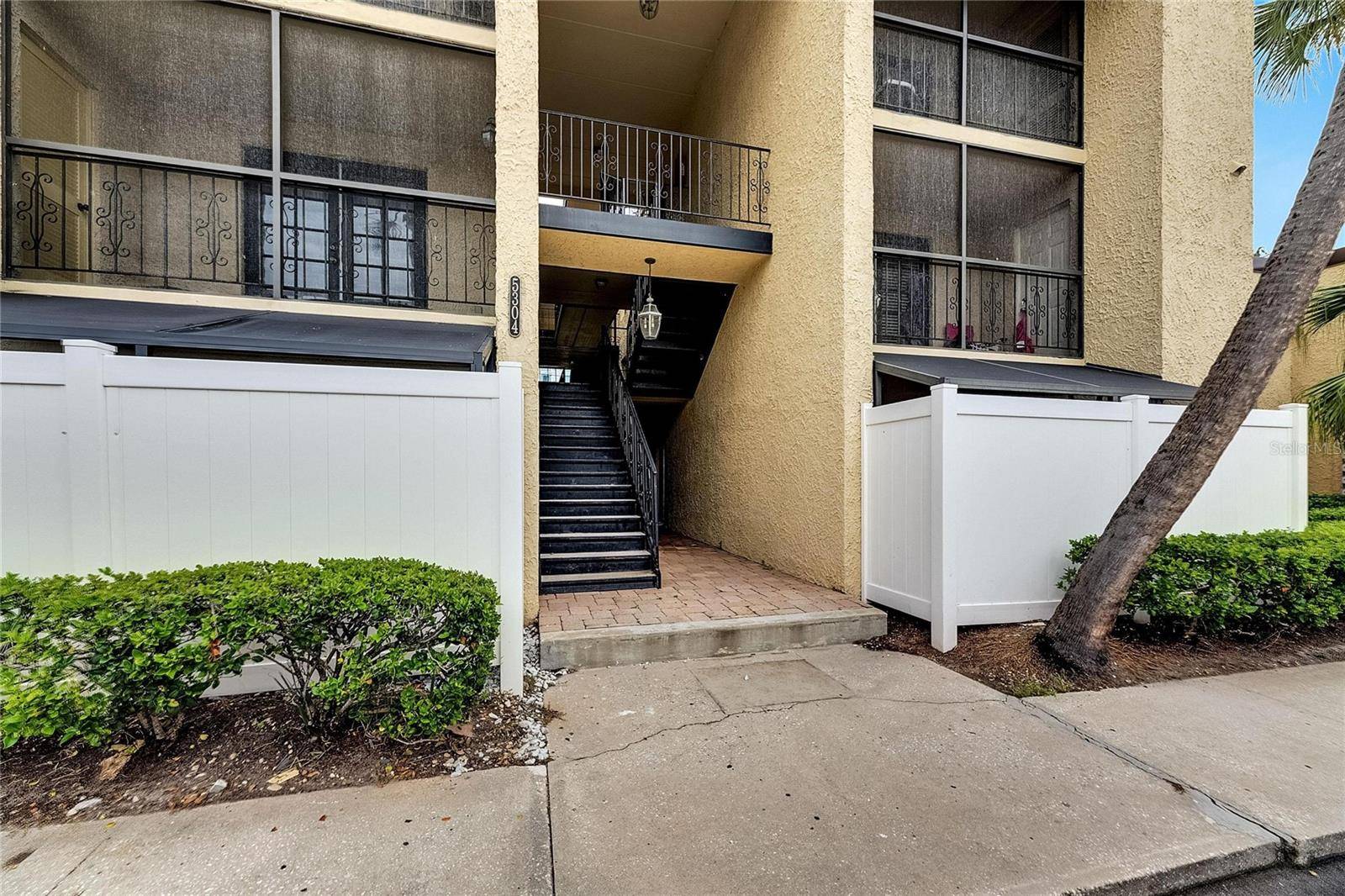 5304 W KENNEDY BLVD #106, Tampa, FL 33609