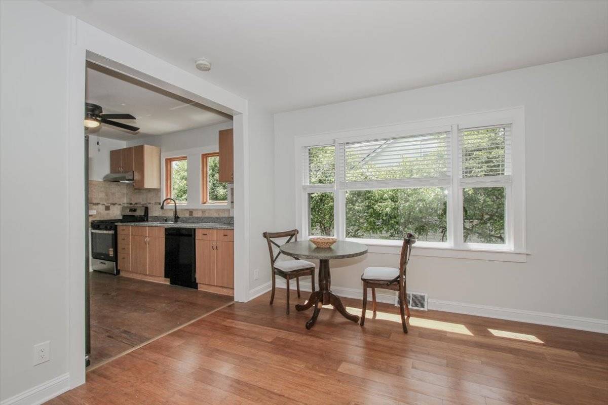 4507 Dorset AVE, Lisle, IL 60532