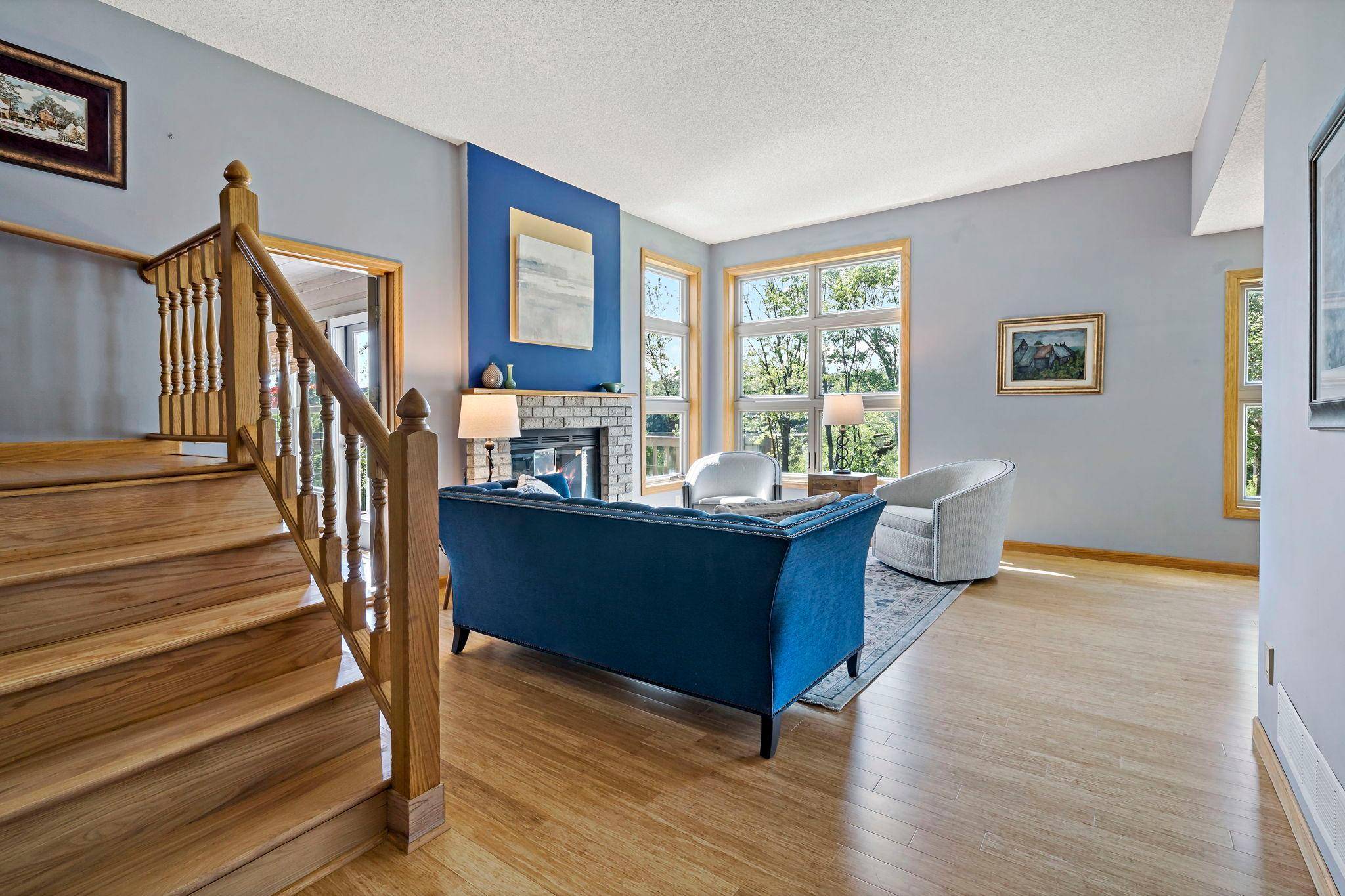 630 Sullivan LN NE, Columbia Heights, MN 55421