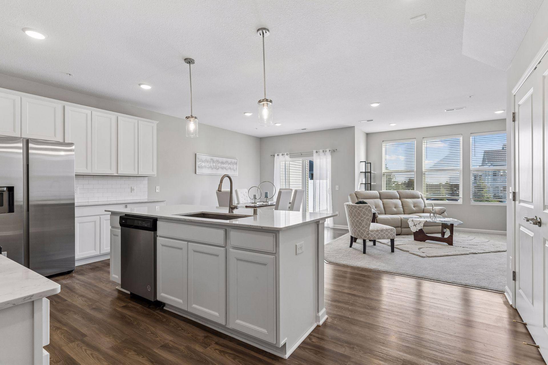 9653 4th Street LN N, Lake Elmo, MN 55042