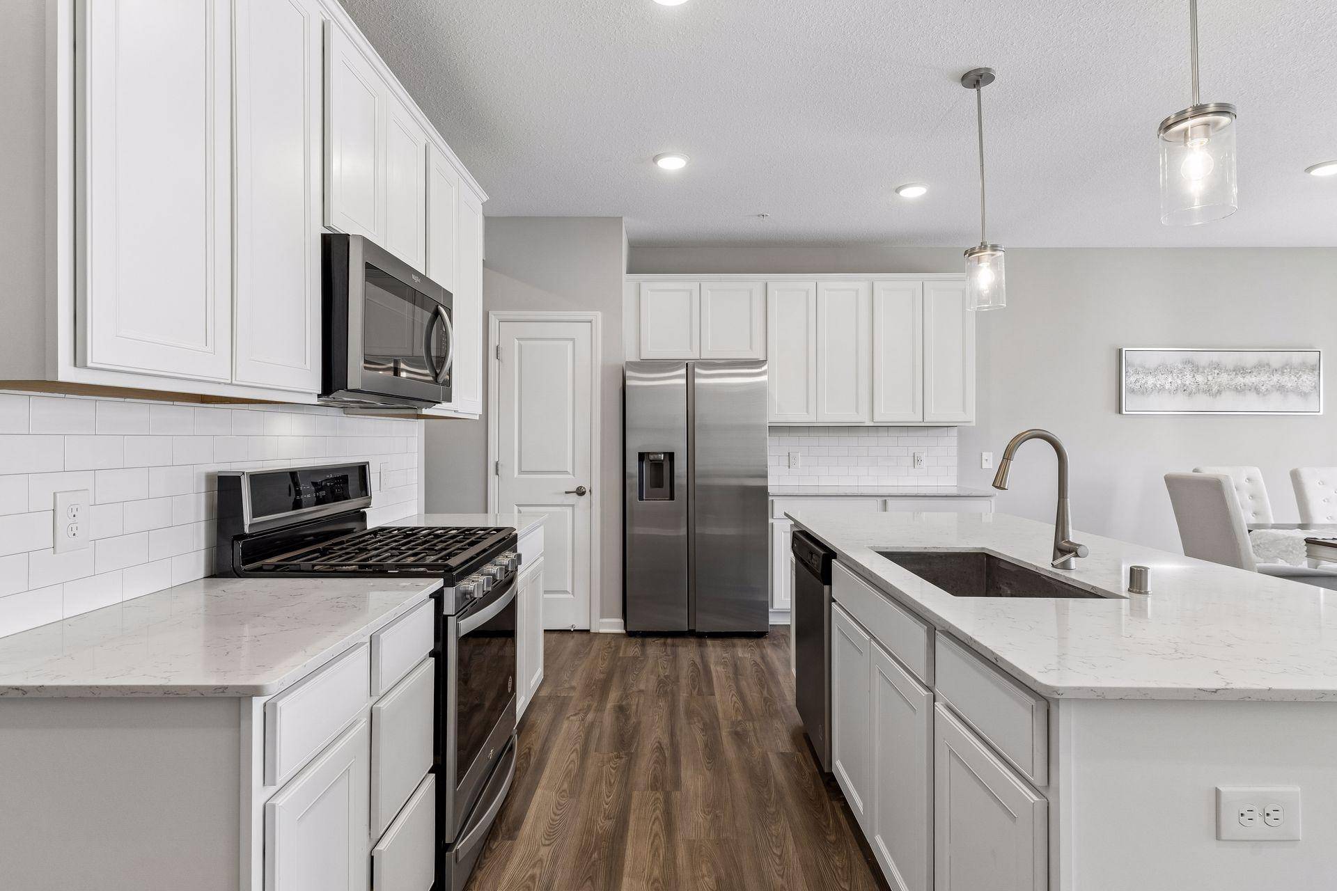 9653 4th Street LN N, Lake Elmo, MN 55042