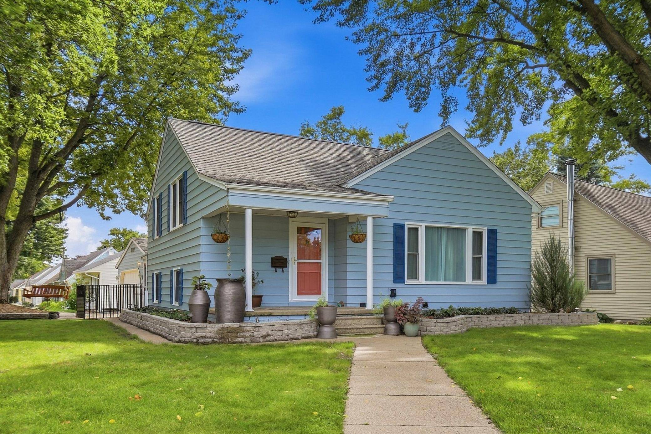 1801 6th AVE SW, Austin, MN 55912