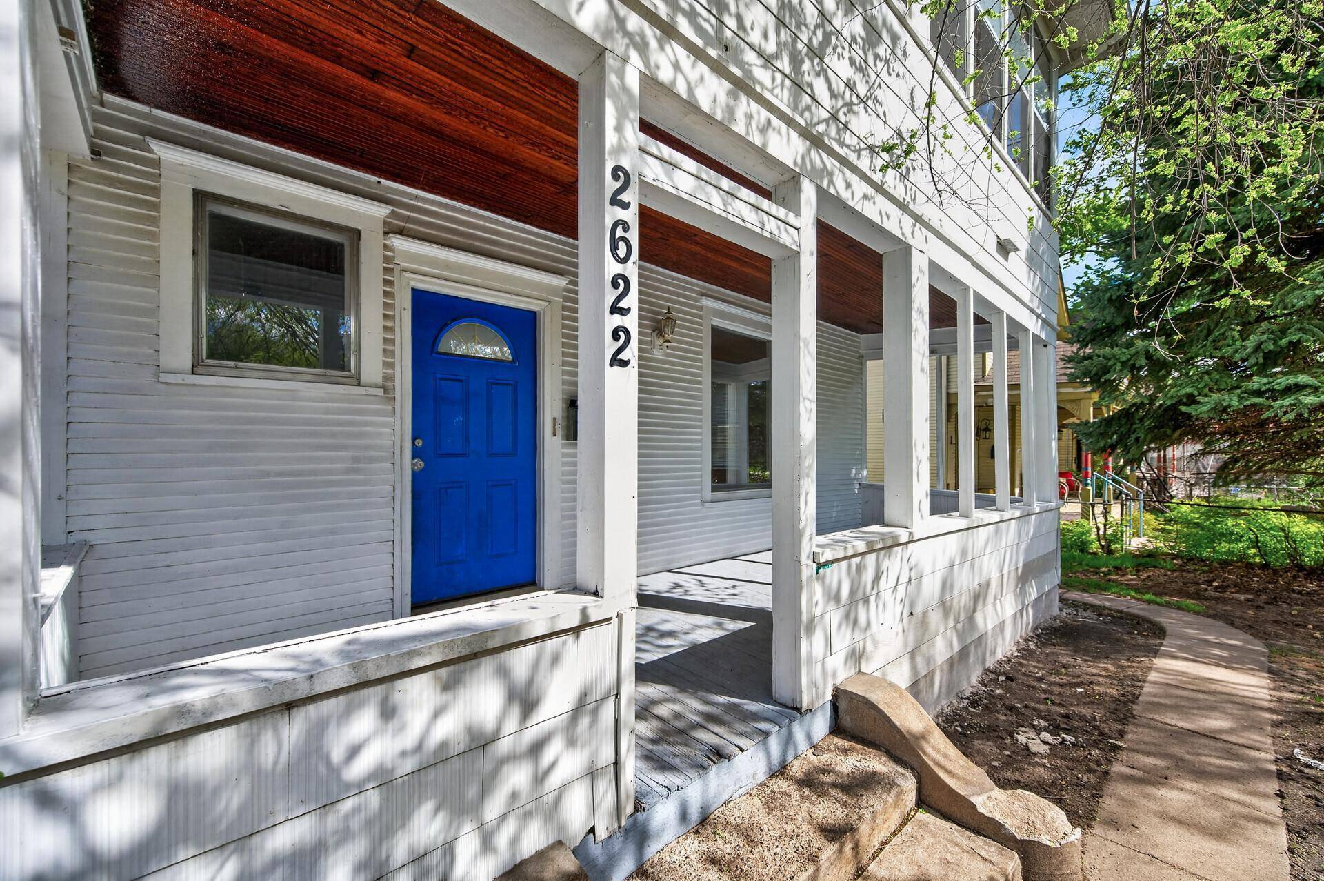 2622 N 4th ST, Minneapolis, MN 55411