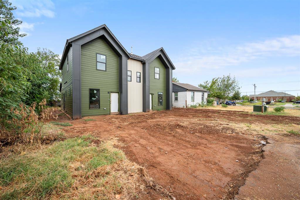 820 W 2nd ST, Edmond, OK 73003