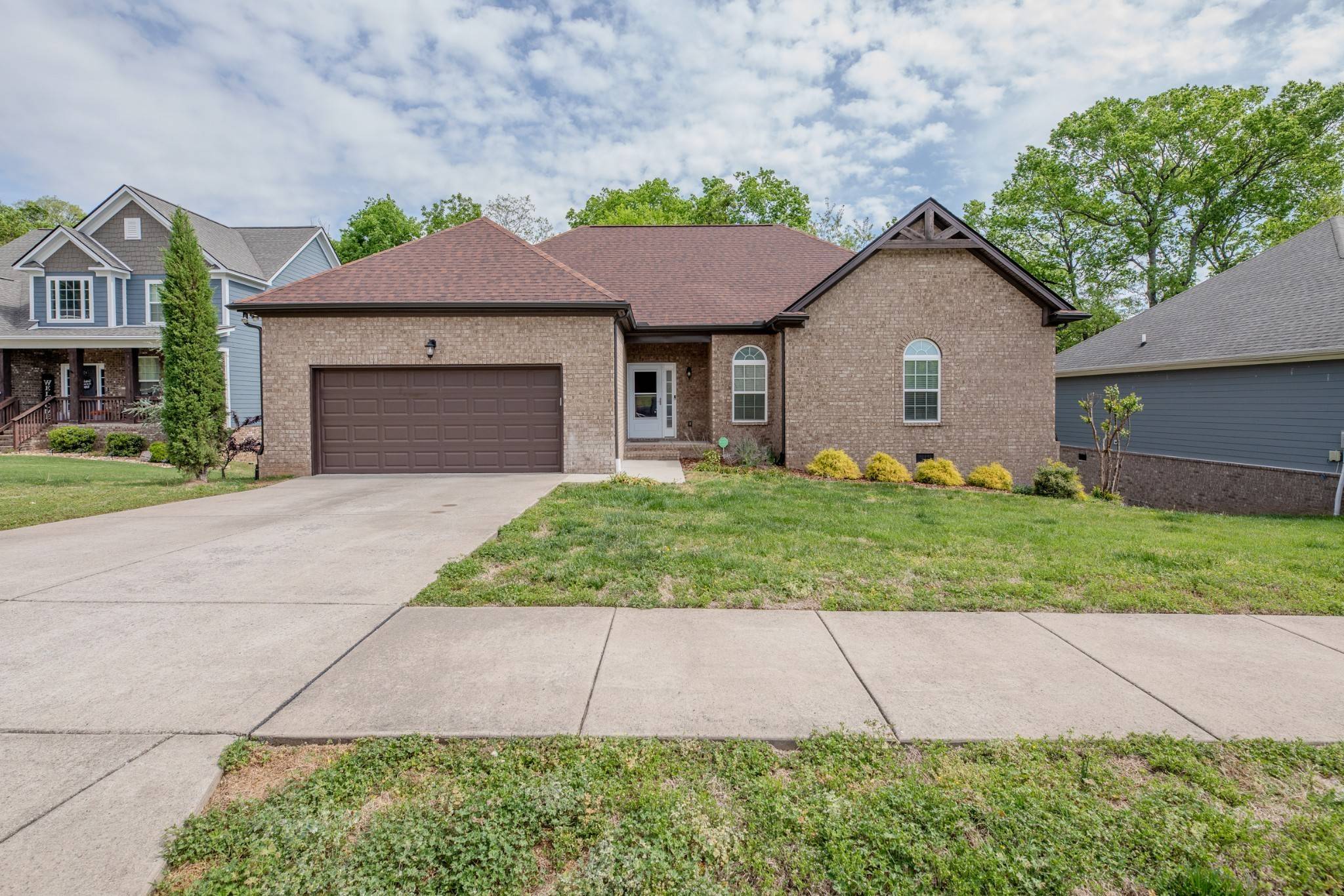813 Tanager Pl, Lebanon, TN 37087