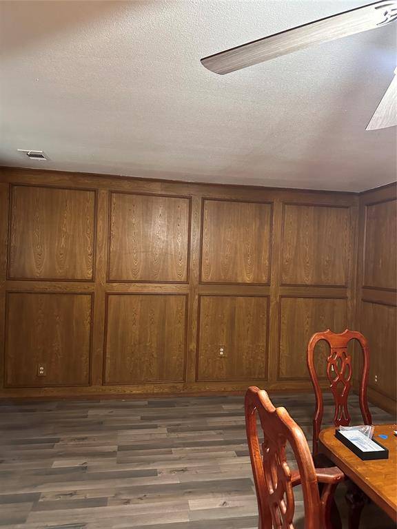 1419 S Rockwall Avenue, Terrell, TX 75160