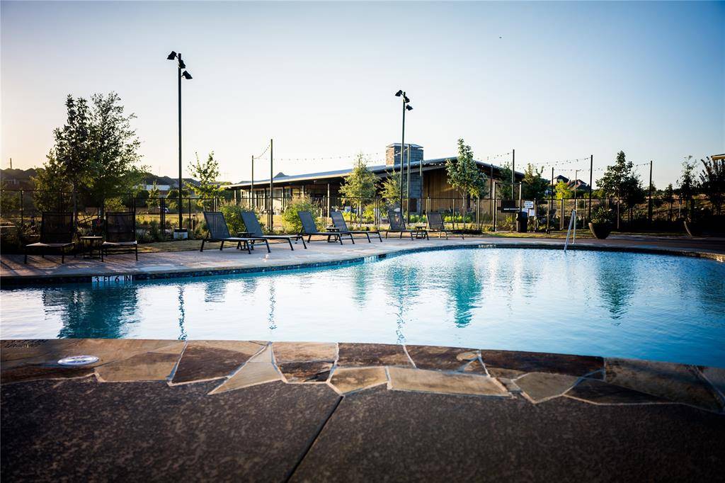 133 Summer Rain Way, Newark, TX 76071