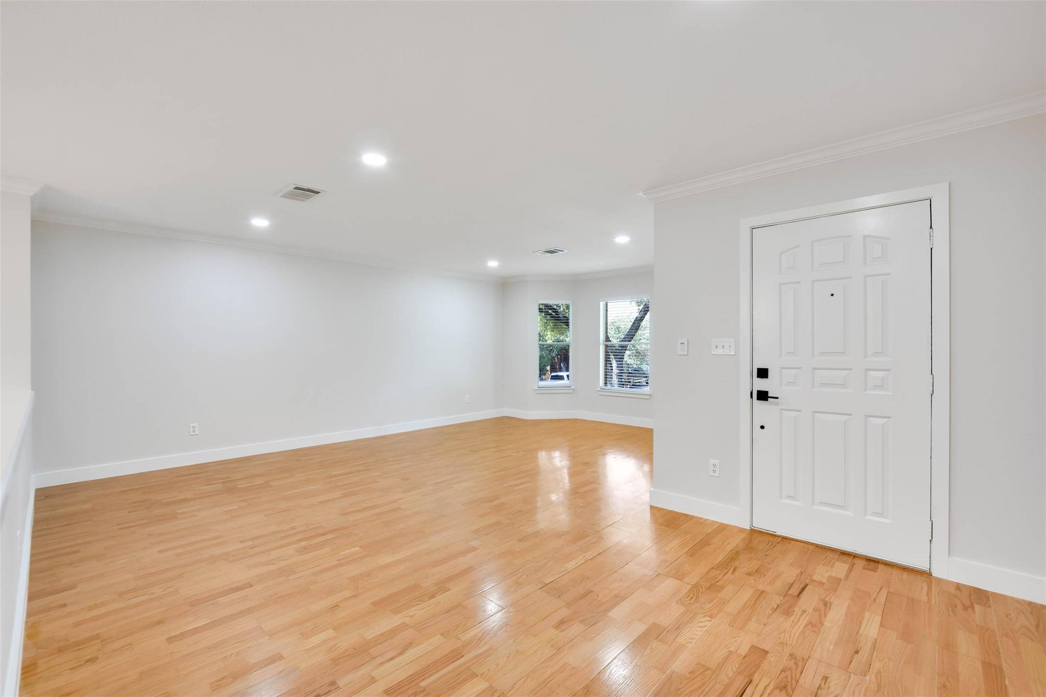 10903 Claywood DR, Austin, TX 78753