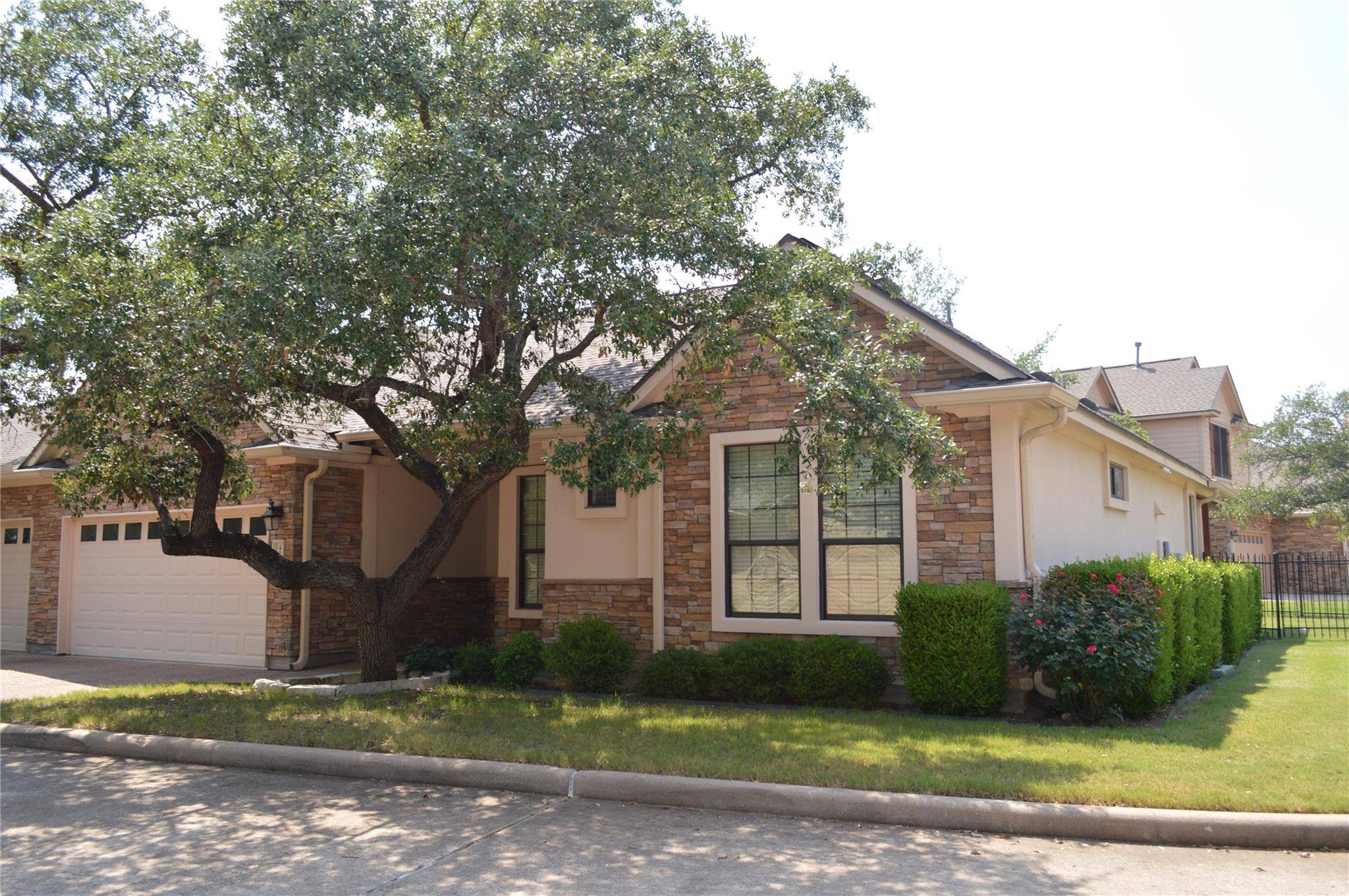4200 Dot DR #36, Austin, TX 78727