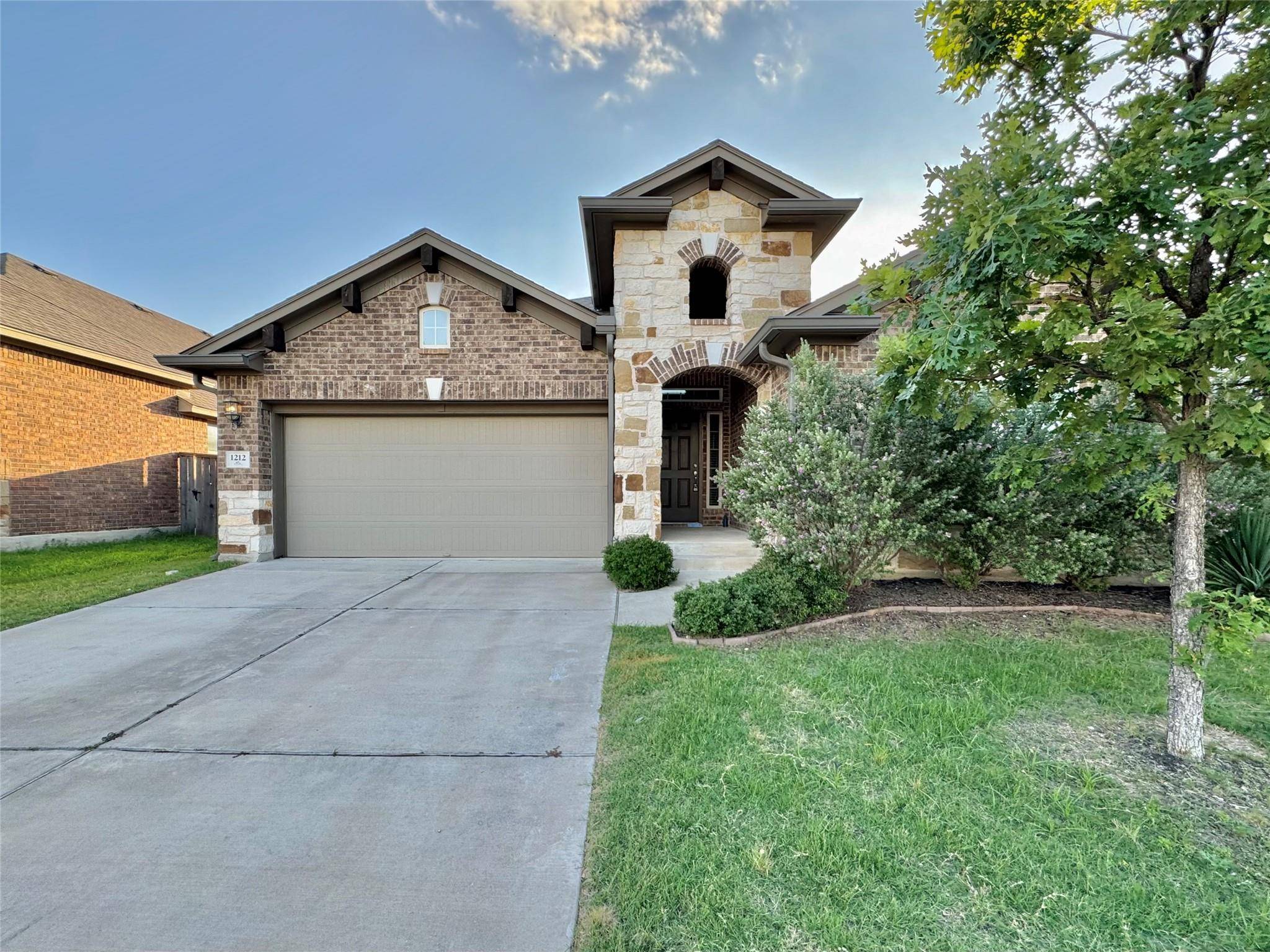 1212 Matt LN, Round Rock, TX 78665