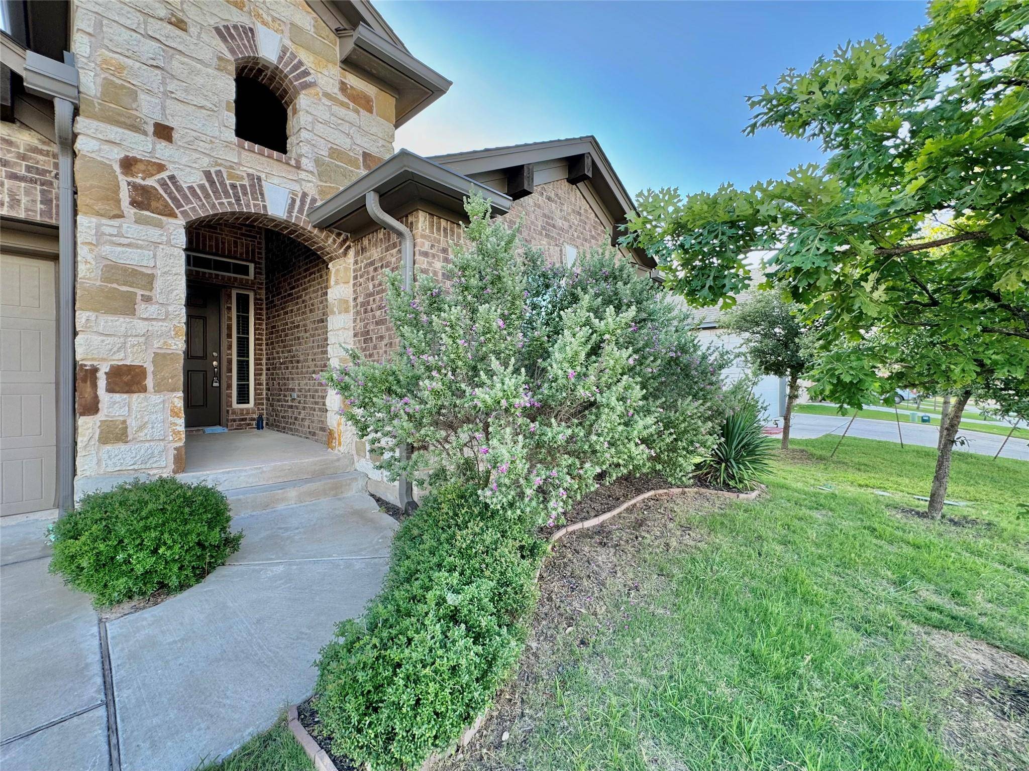 1212 Matt LN, Round Rock, TX 78665