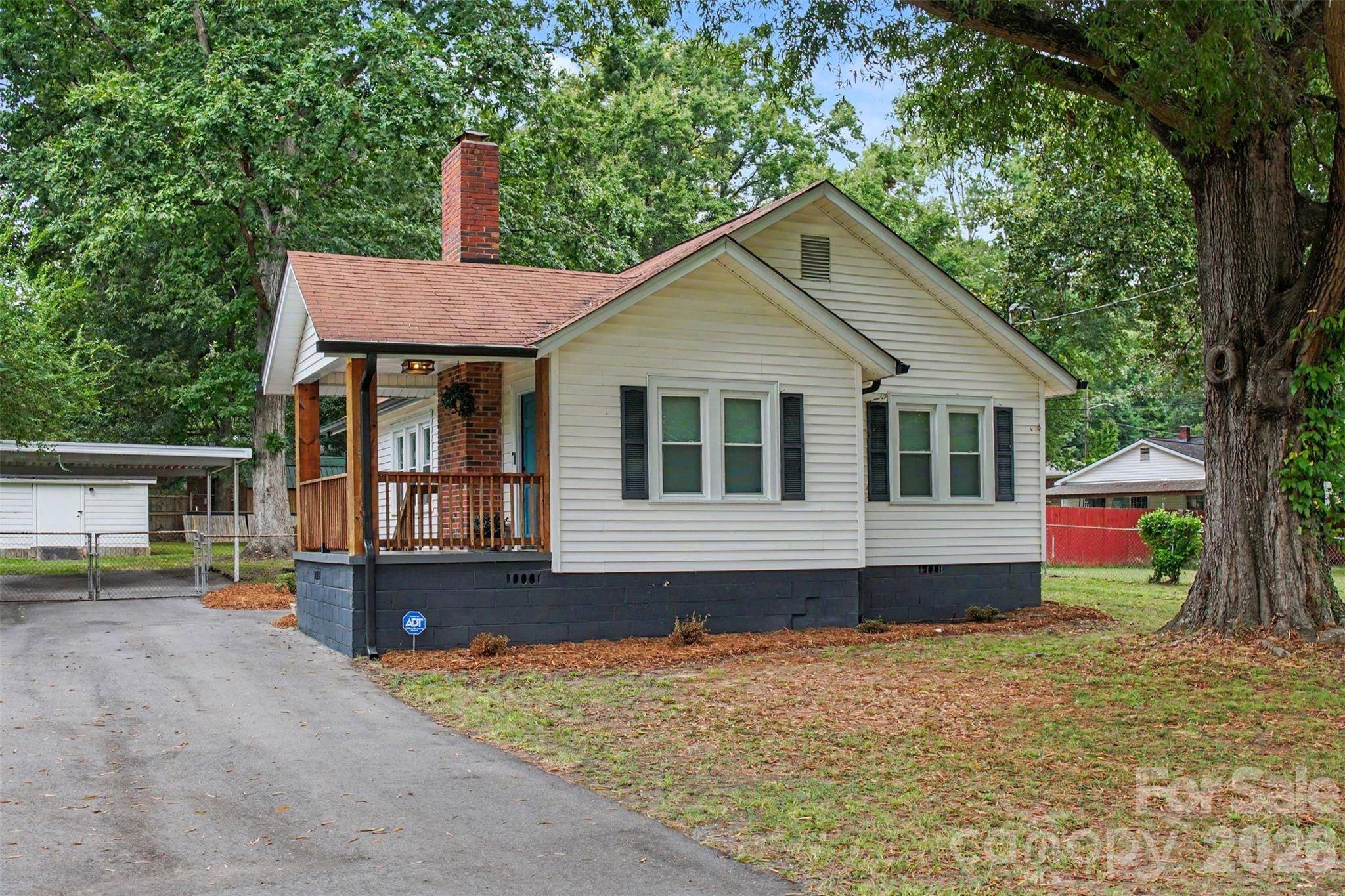 1521 Blackwood ST, Gastonia, NC 28052