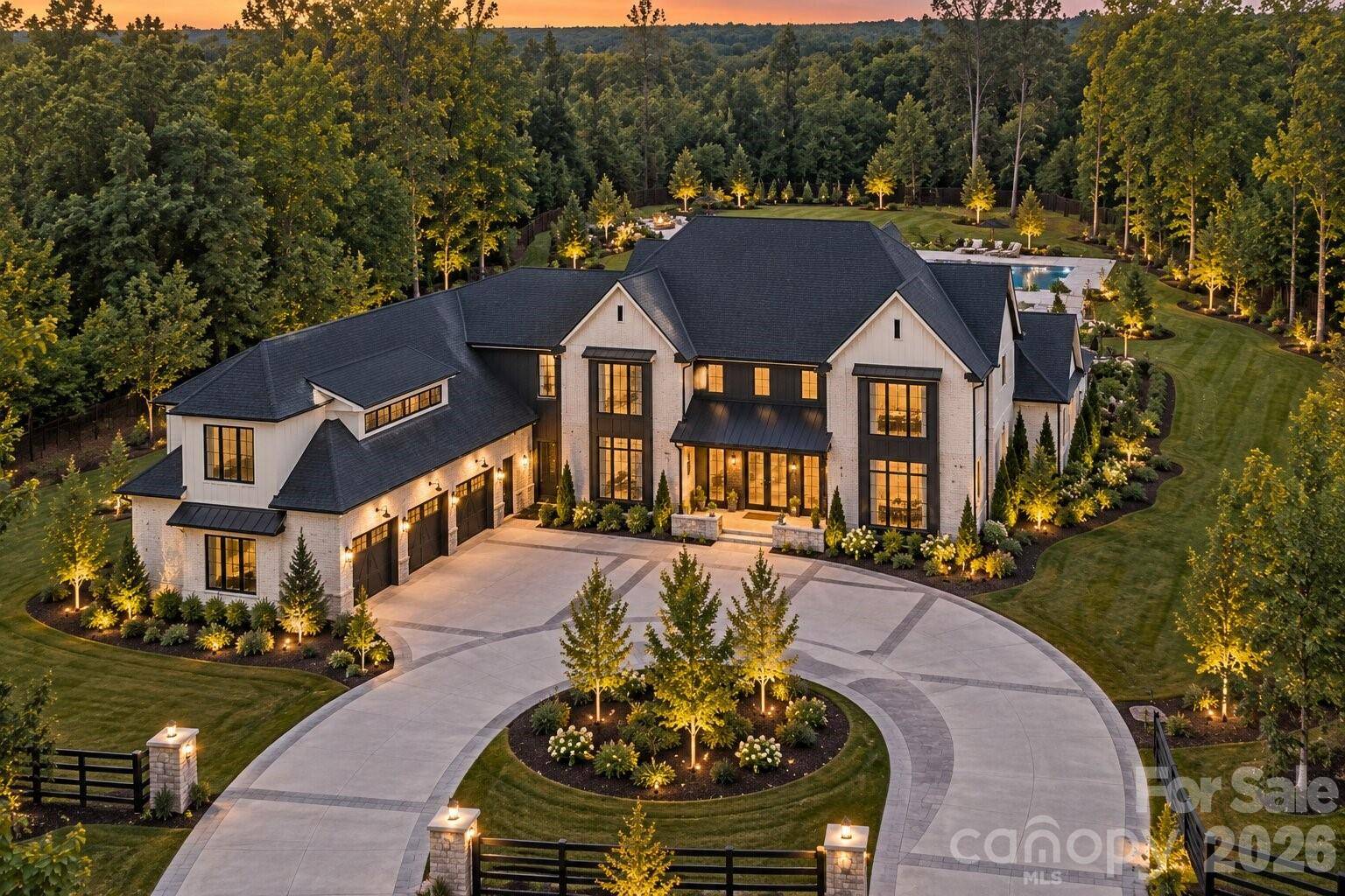 1002 Cane Manor CT, Waxhaw, NC 28173