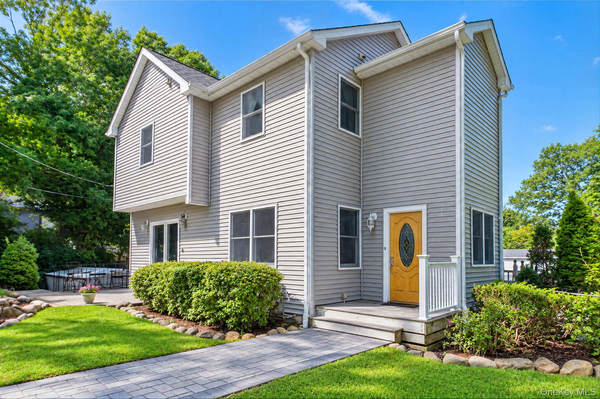 306 Liberty AVE, Port Jefferson, NY 11777