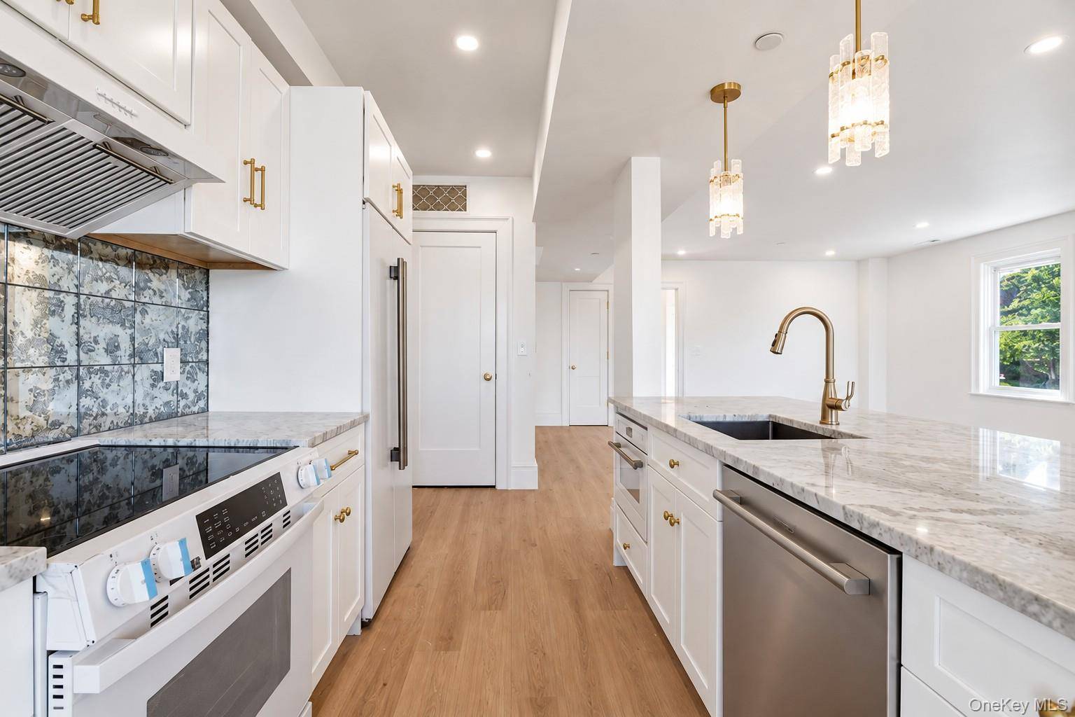 35 S Broadway #1, Tarrytown, NY 10591