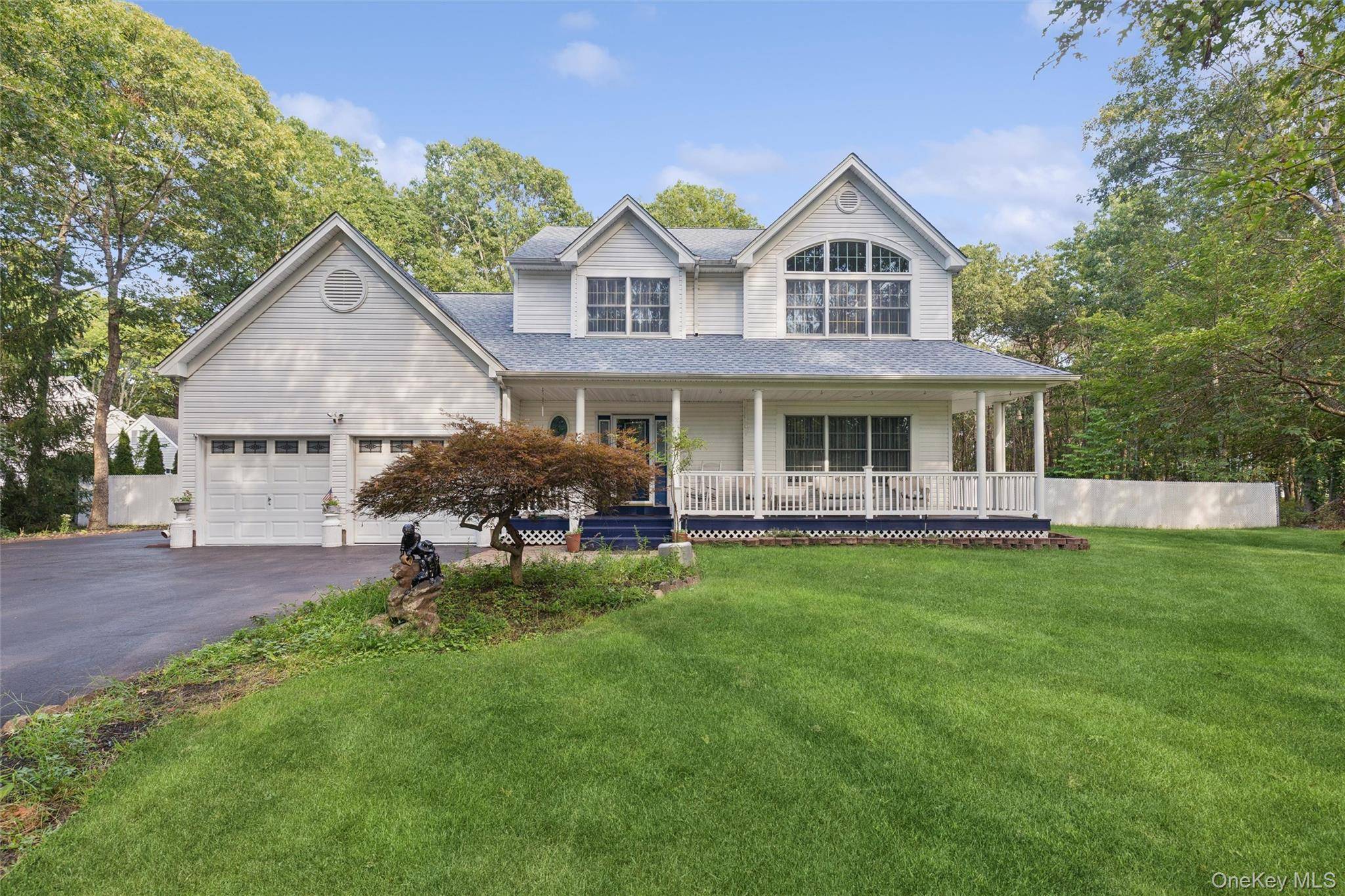 22 Jerusalem Hollow RD, Manorville, NY 11949